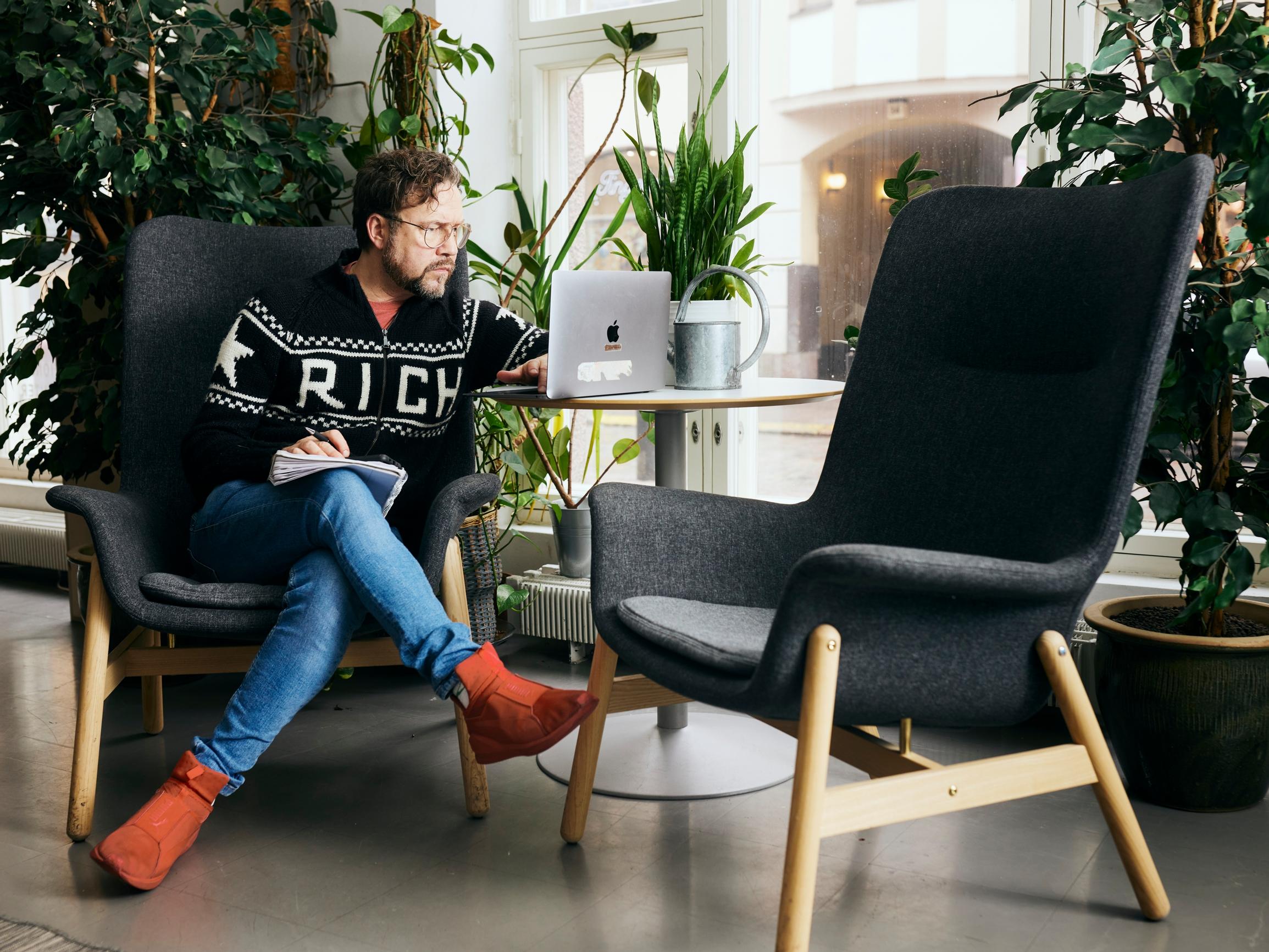 Larrie Griffis johti göteborgilaisen teatterin ravintolaa – Suomessa hän olisi päässyt tiskariksi