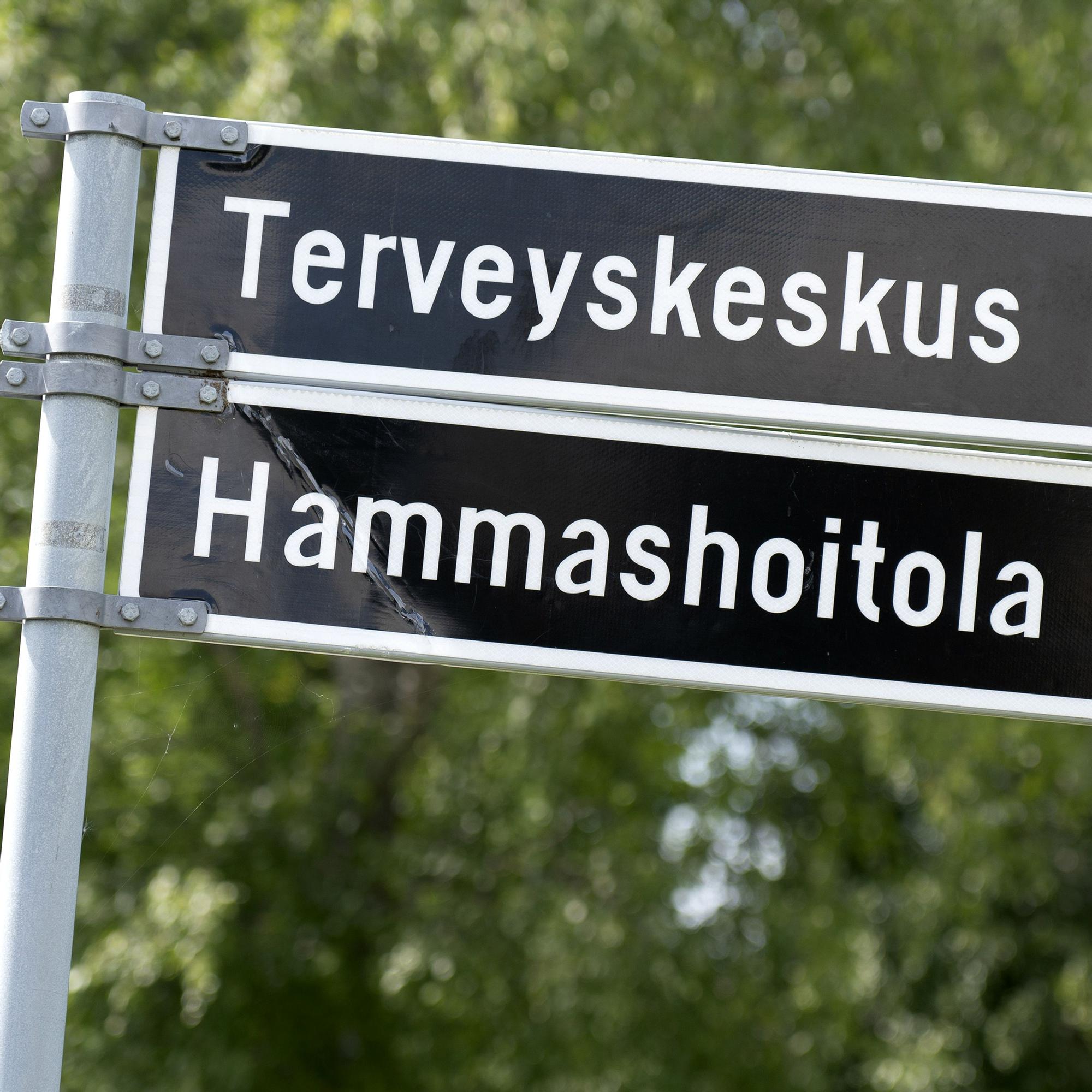 Lääkäriliiton asiantuntija: Omalääkäreiden kannattaisi hoitaa aluksi vain monisairaita ja ikääntyneitä