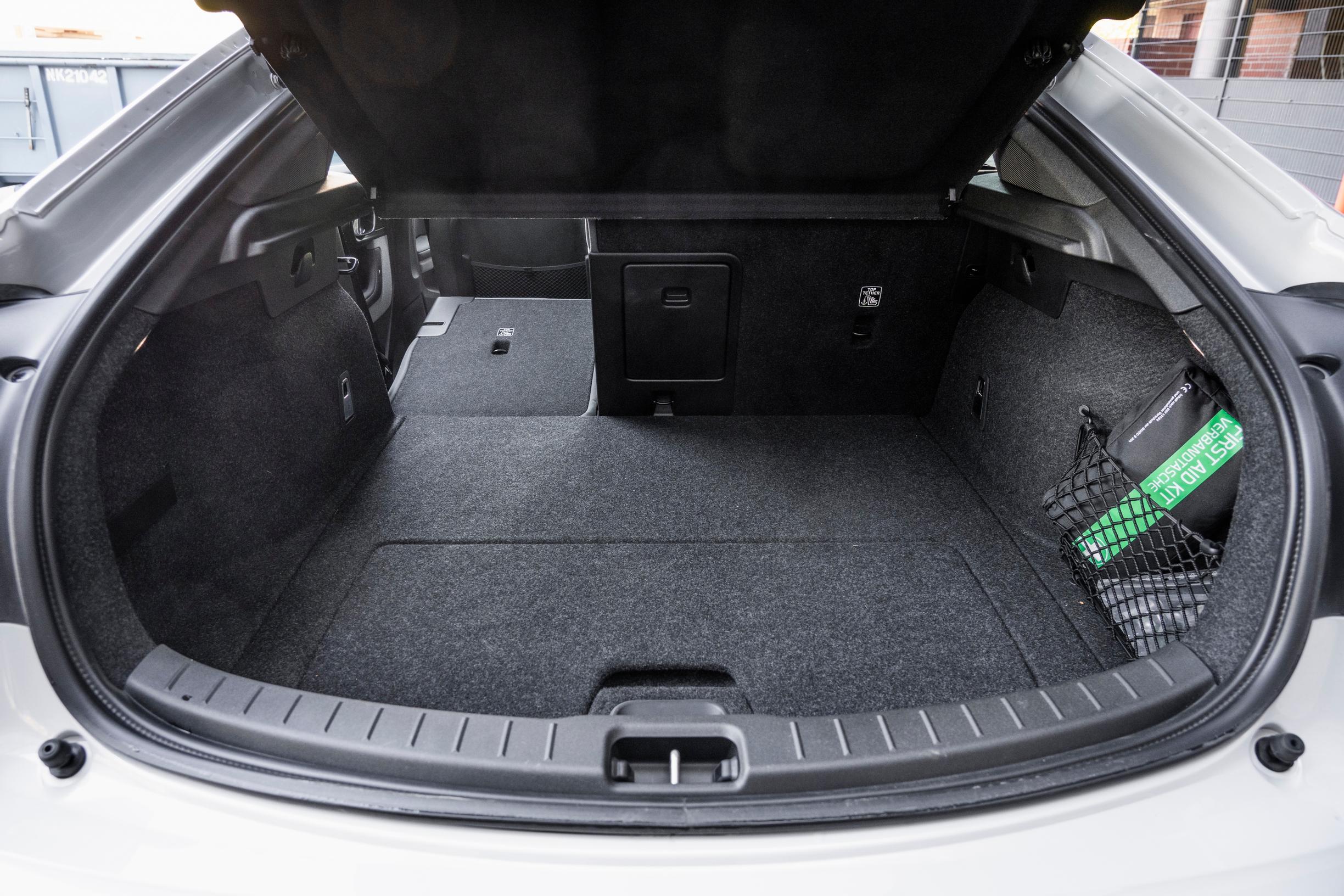 Polestar 2 Long Range Single Motor tavaratila