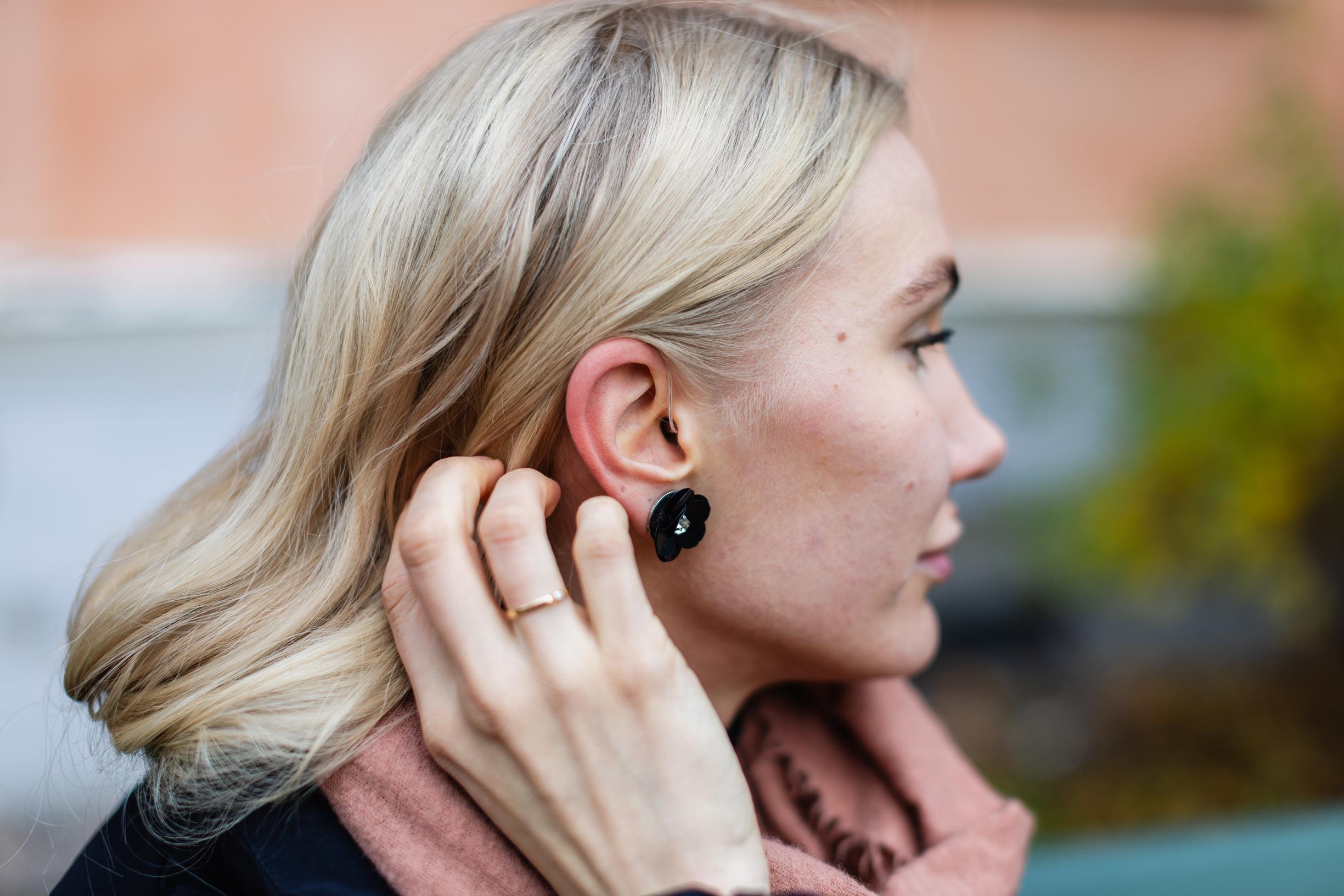 Pinja Perholehto, 26, havahtui arkisissa tilanteissa siihen, ettei kaikki ole kunnossa – Asiasta kertominen oli lopulta valtava helpotus