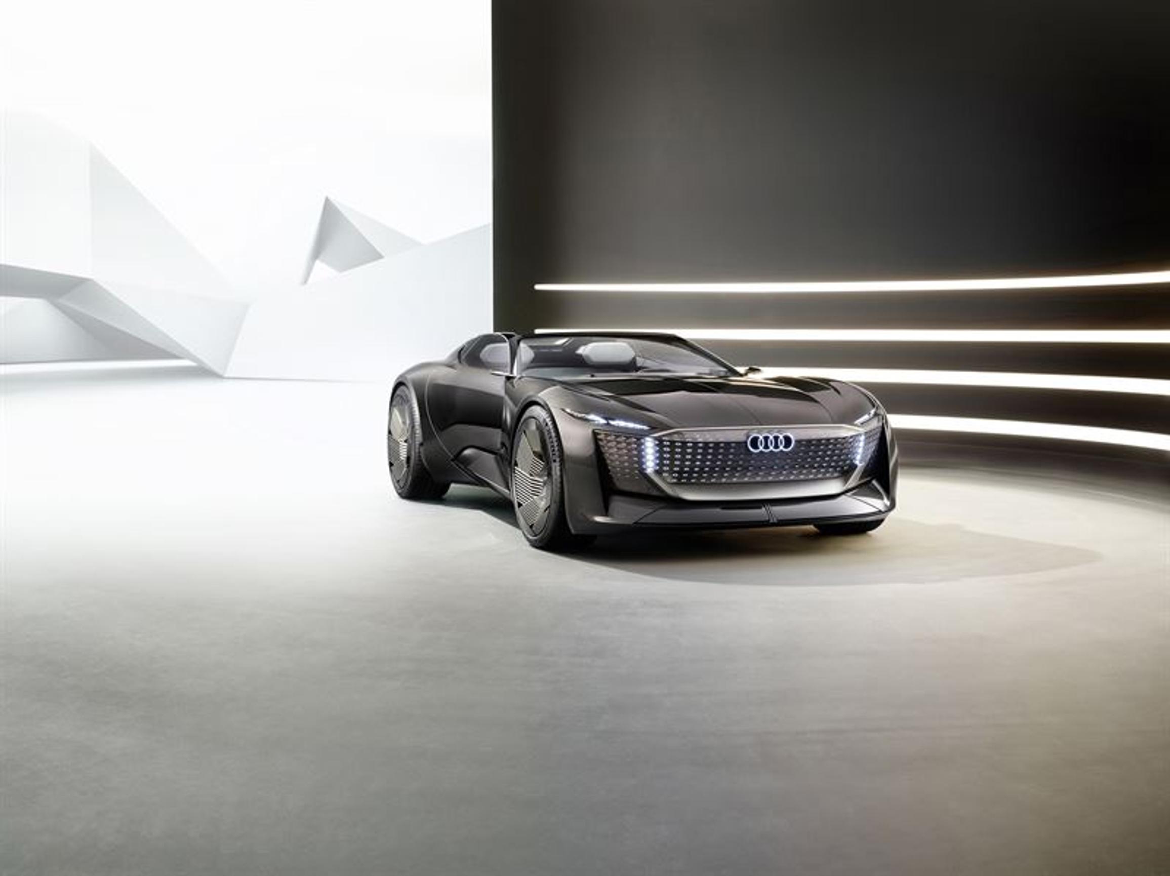 Audi esitteli skysphere-konseptiauton - katso kuvat messevän futuristisesta roadsterista
