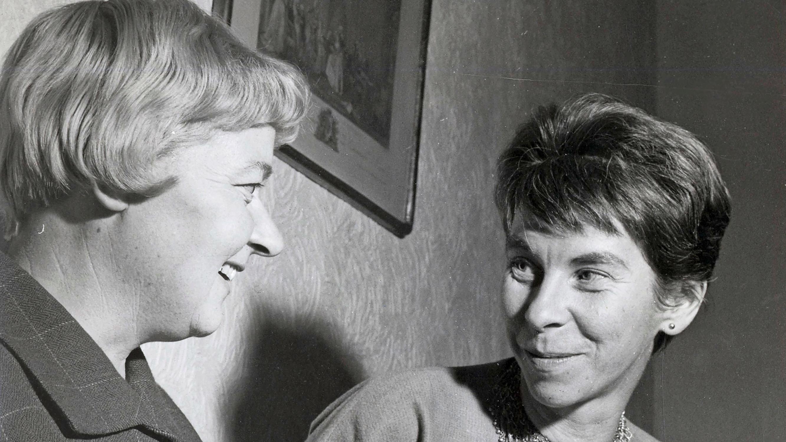 ”Hiljaisuus on suurempi kuin koskaan aikaisemmin", sanoi Tuulikki Pietilä, kun Tove Jansson kuoli – Pari ei voinut pitkään aikaan näyttää rakkauttaan, muttei sitä peittänytkään 