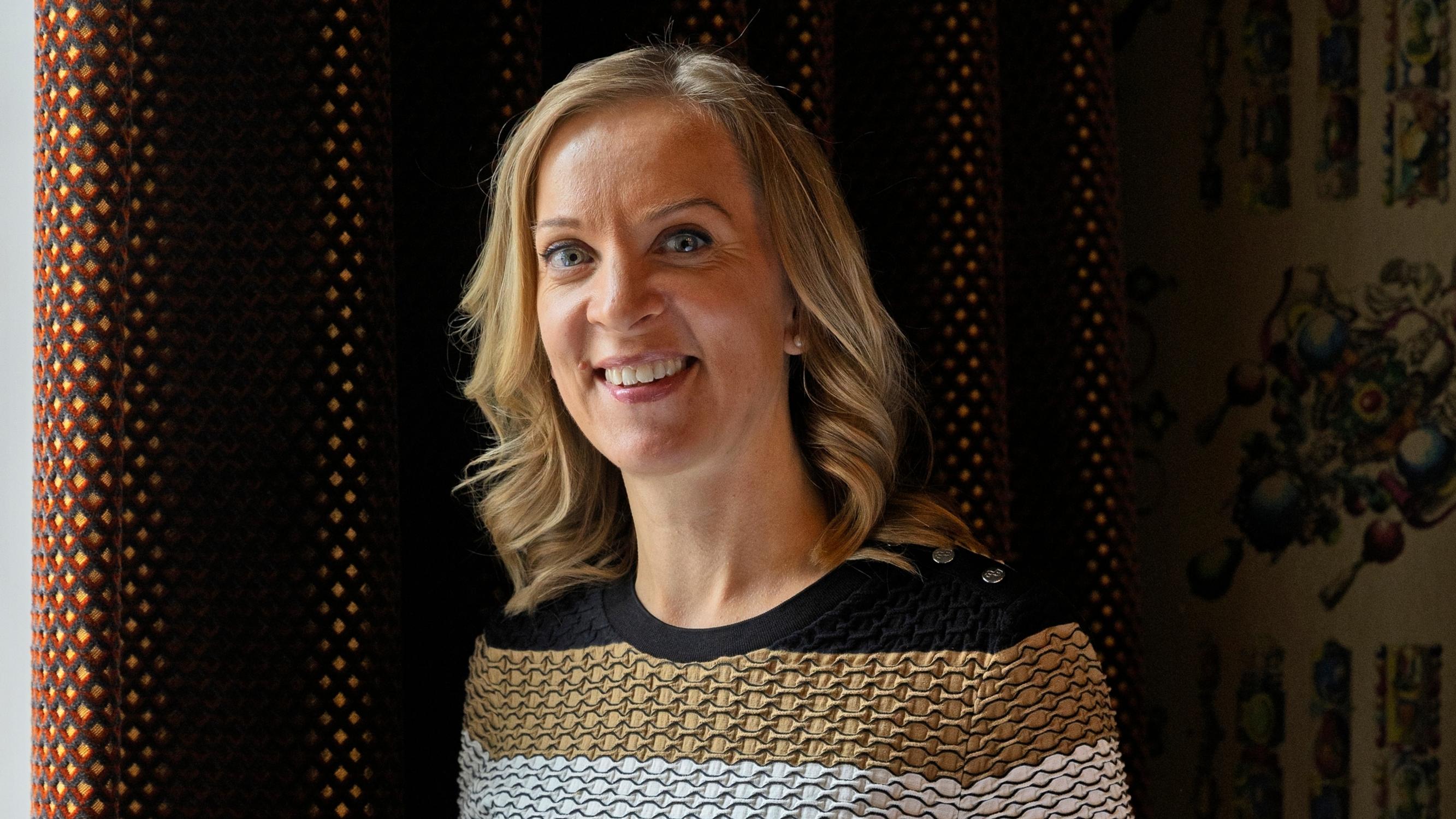 Väistyvä ministeri Sandra Bergqvist sai kokea kiivaan huippu-urheilukeskustelun – Pariisin pettymyksen jälkeen kaivattiin ryhtiliikettä