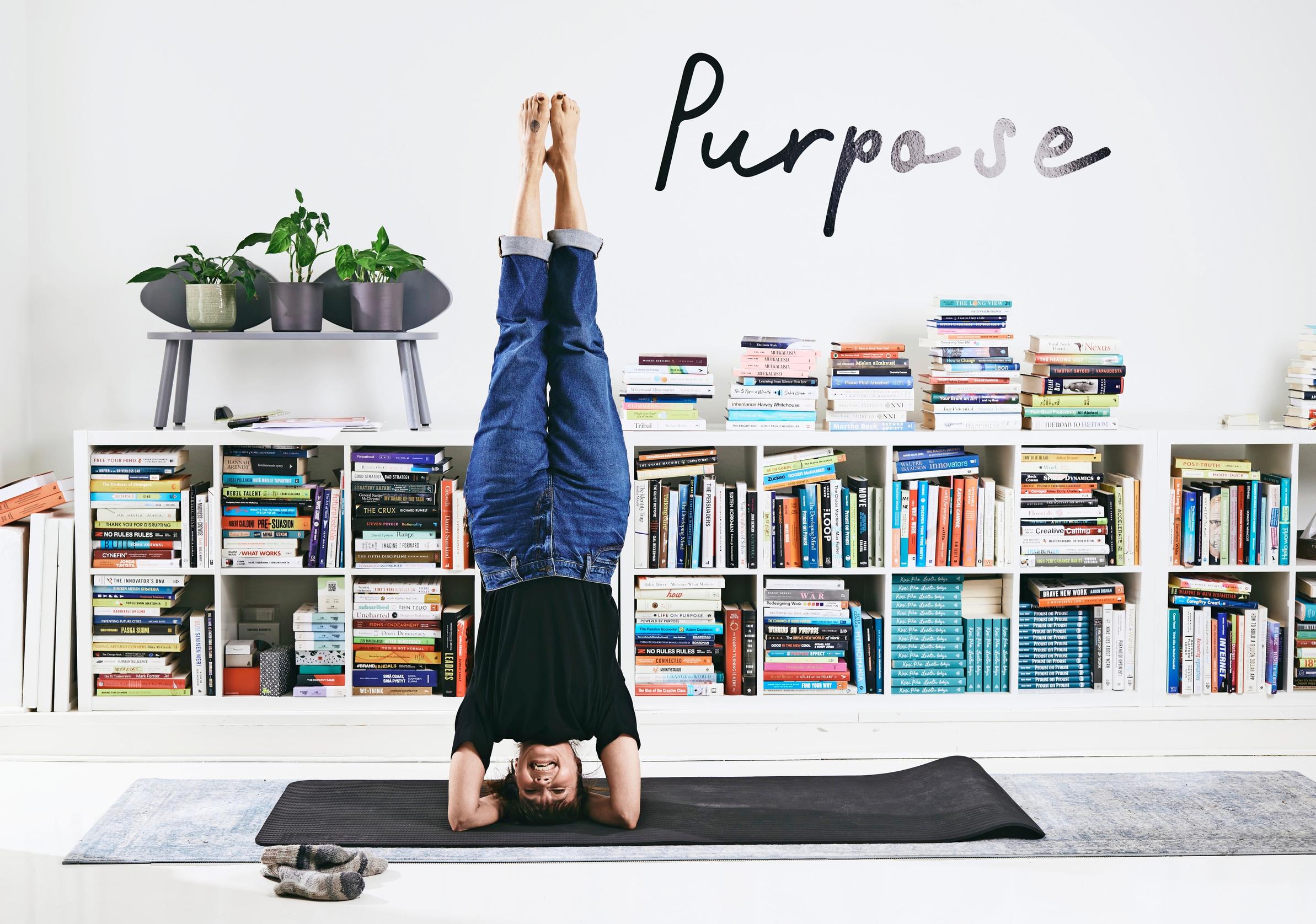 Ilolista auttaa Kirsi Pihaa synkkien kausien yli: ”Marraskuu on kuukausista kauhein”