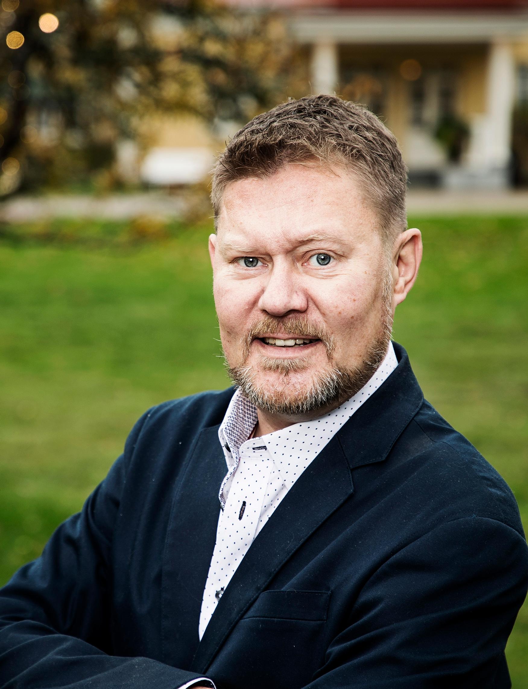 Pertti Salovaara katkaisi ryyppyputkensa: "Kehossani kiersi alkoholia koko ajan"