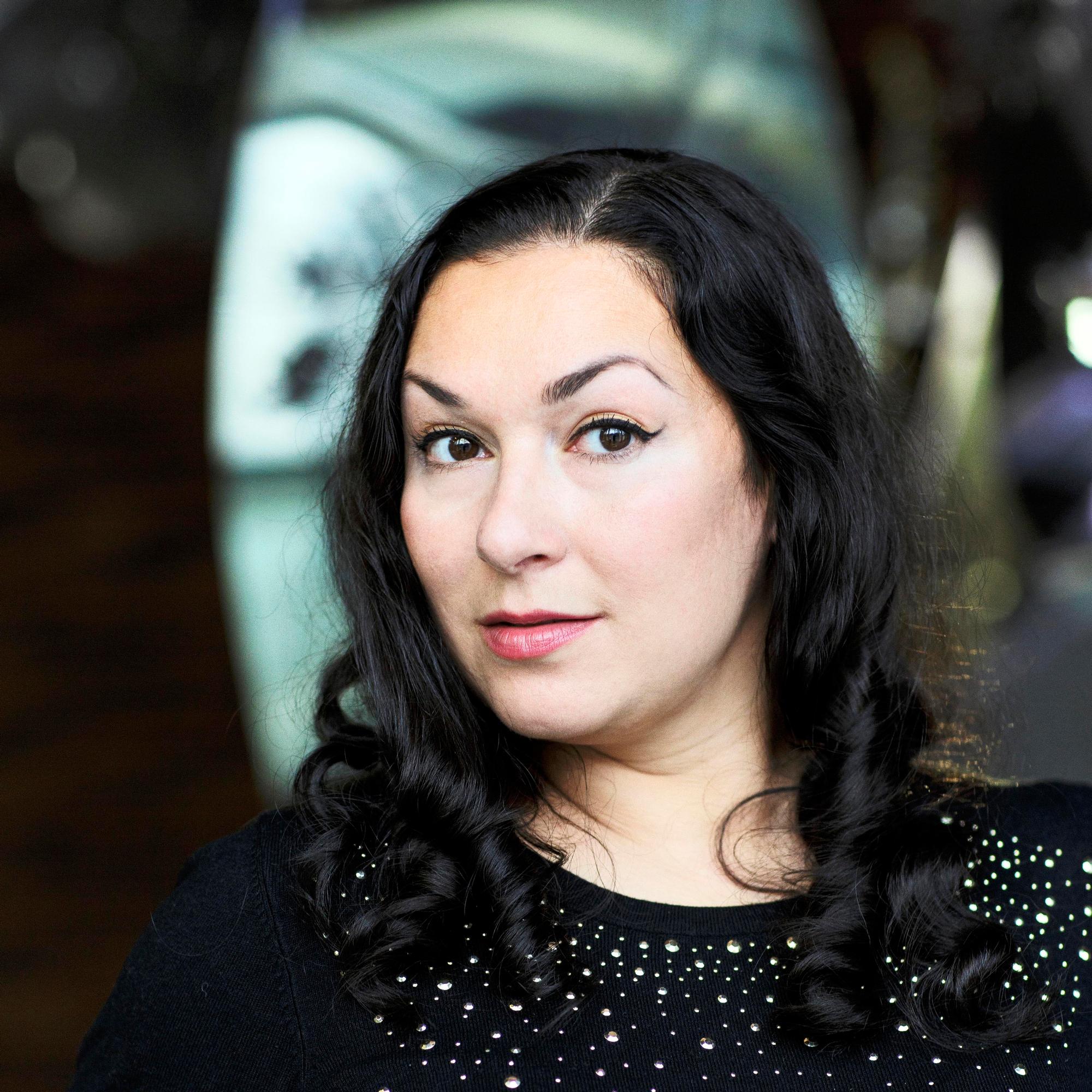 Viulisti Miritza Lundberg: ”Syrjintää ei saa arkipäiväistää”