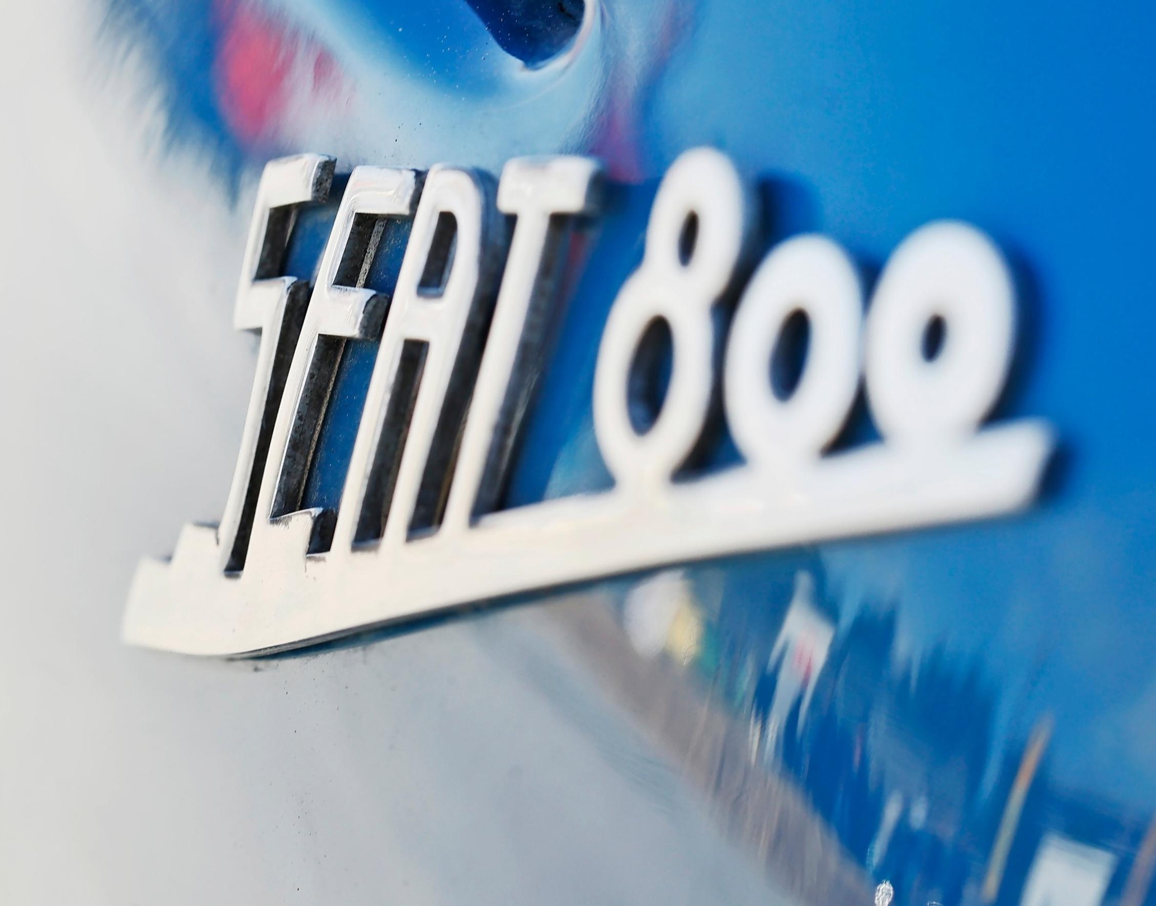 Seat 800 on Espanjassa 1960-luvulla Fiat 600:n pohjalta jalostettu erikoinen limusiini taksikäyttöön. Tällainen se oli.