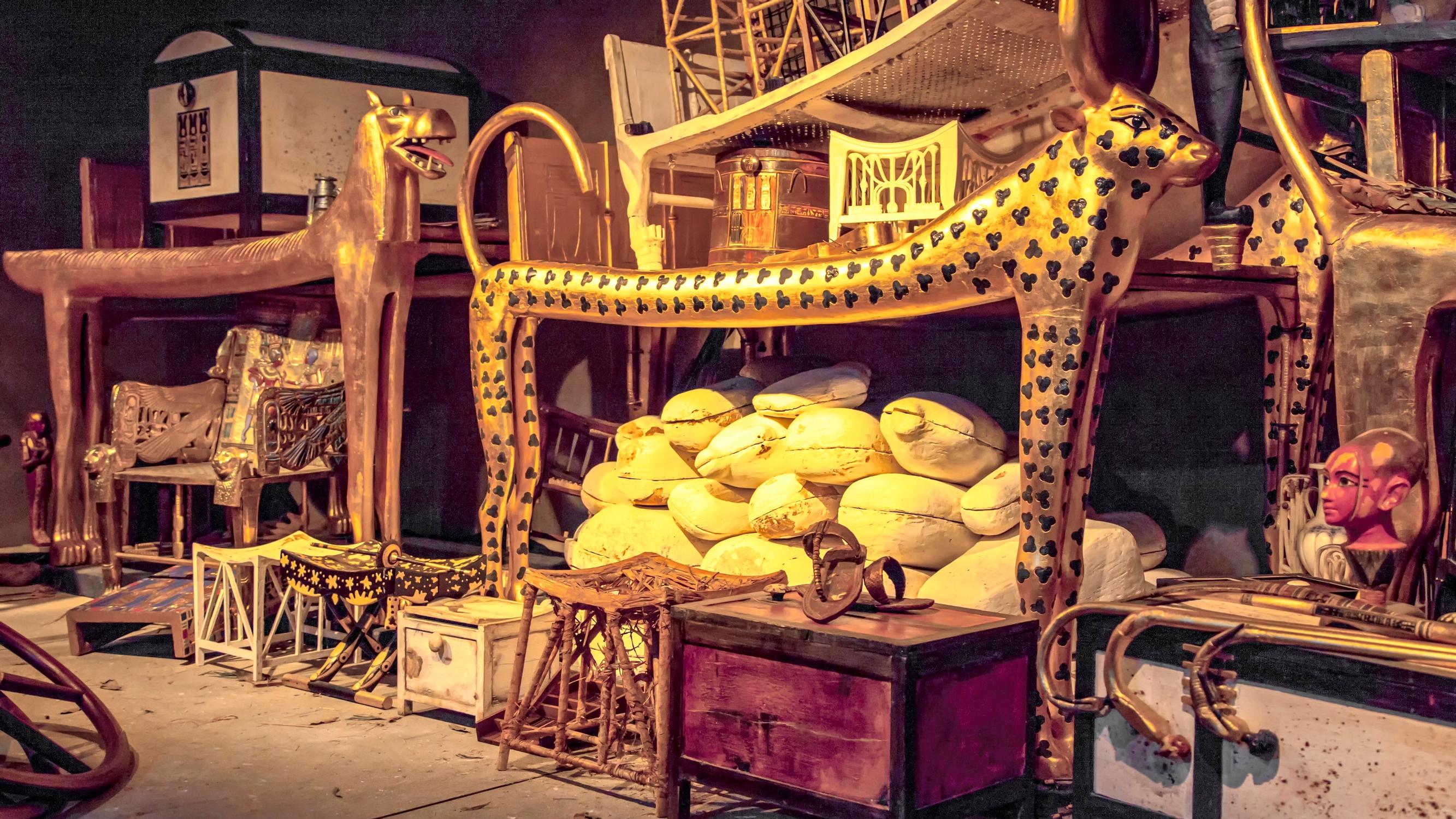 Faarao Tutankhamonin hämmästyttävä hauta-aarre tulee nyt ensimmäistä kertaa kokonaisuudessaan yleisön nähtäväksi