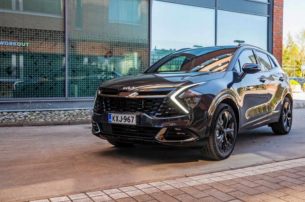 Kia Sportage – Piinallisen ahkera piipittäjä, mutta ei mikään mukamaasturi