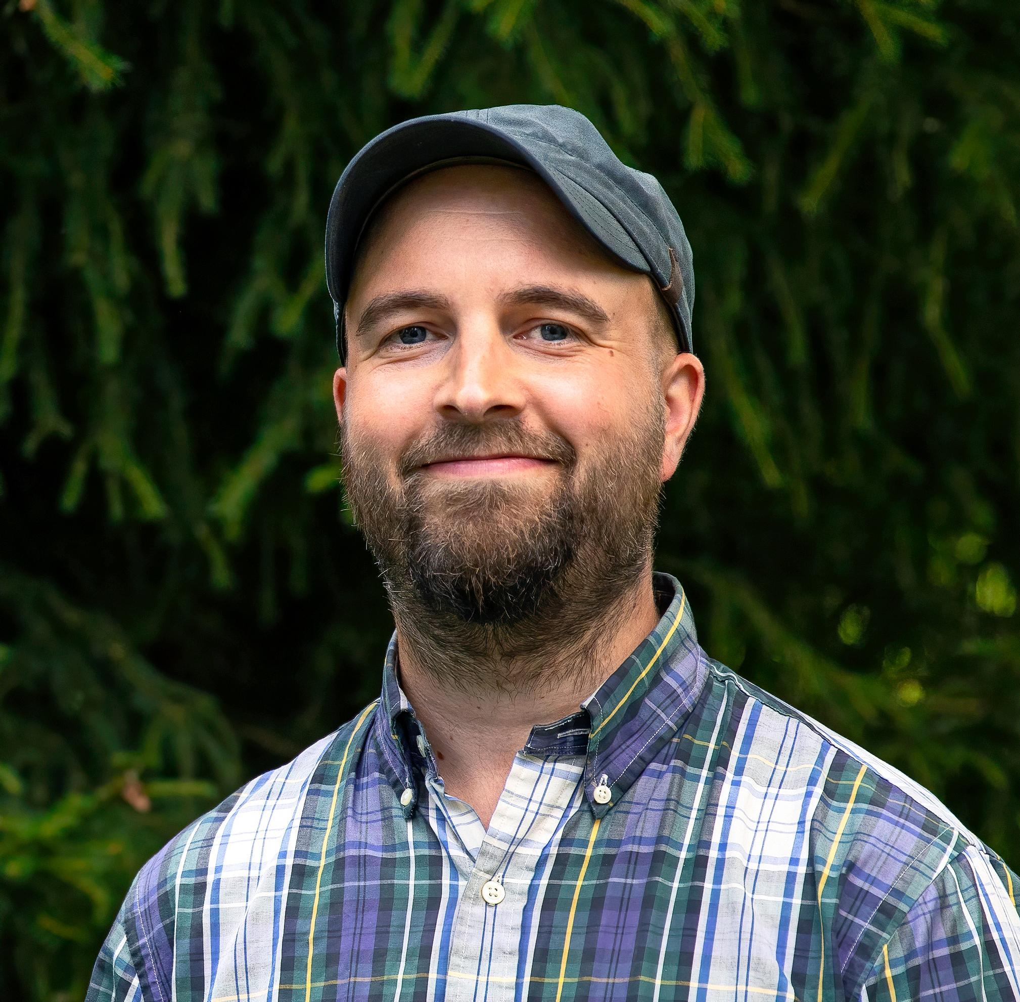 Hyönteistutkija Kari Kaunisto kertoo: täältä löytyvät Suomen kiinnostavimmat hyönteiskohteet