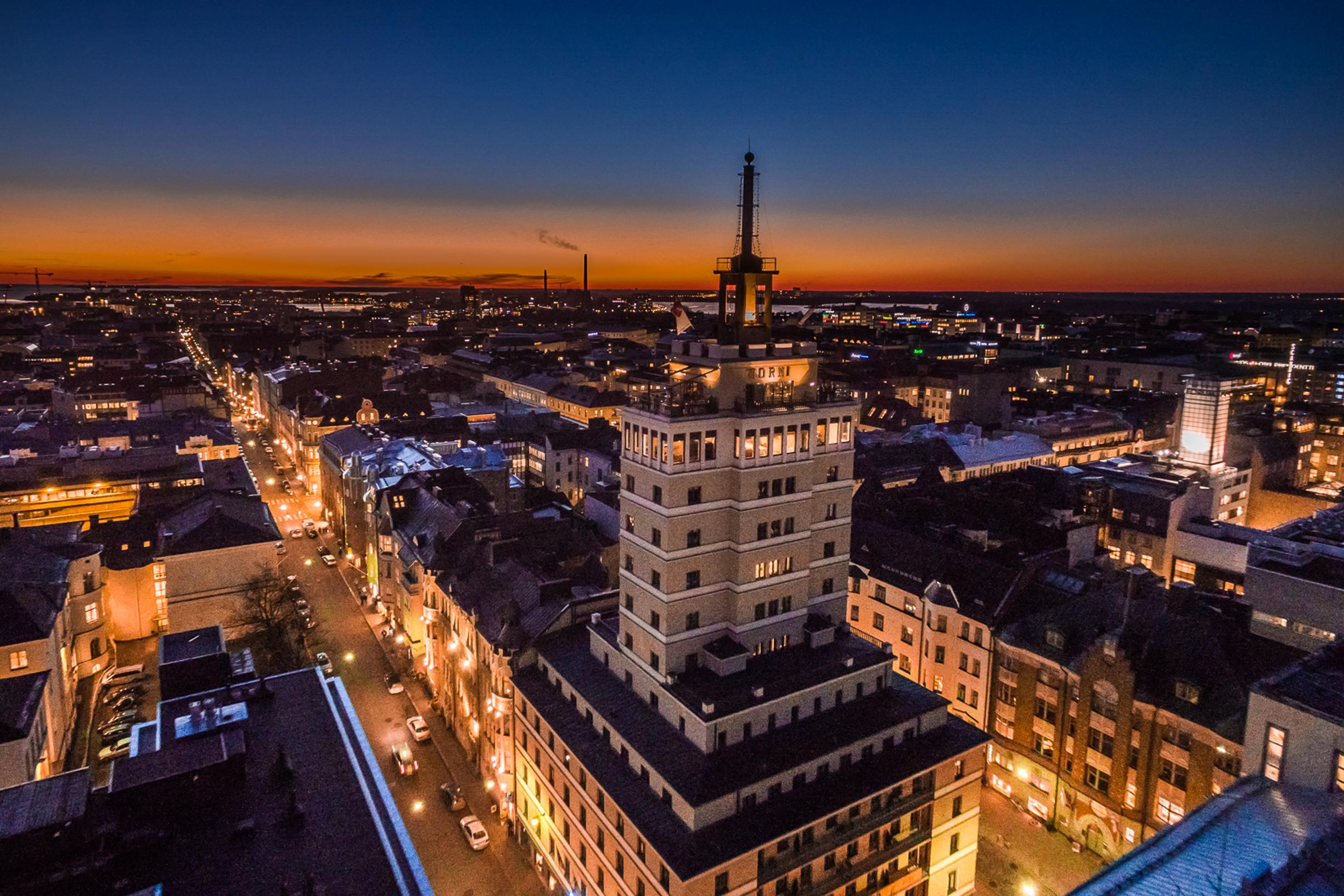 Mondo testasi: Helsingin uudistuneessa Hotelli Tornissa on yksityisen boutiquehotellin tuntua