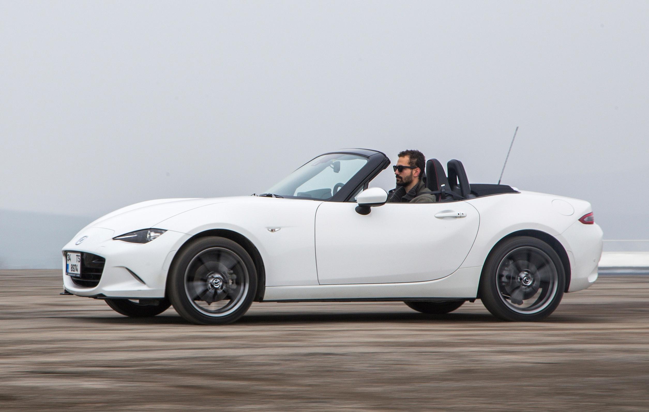 Unelmien kesäauto Mazda MX-5