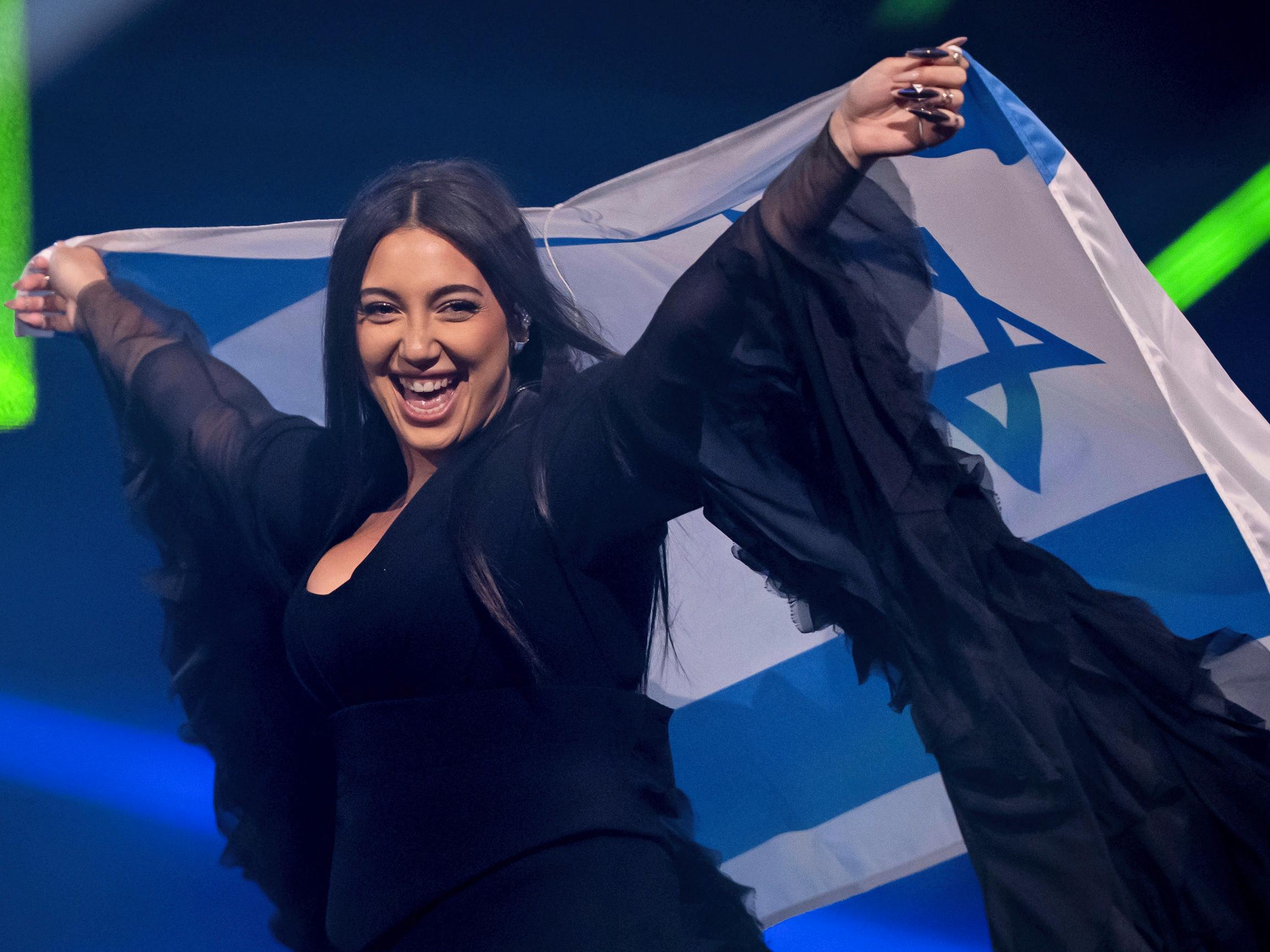 Politiikka kuuluu Euroviisuihin, halusi EBU sitä tai ei – Joulukuussa selviää, voittaako raha ihmisarvon