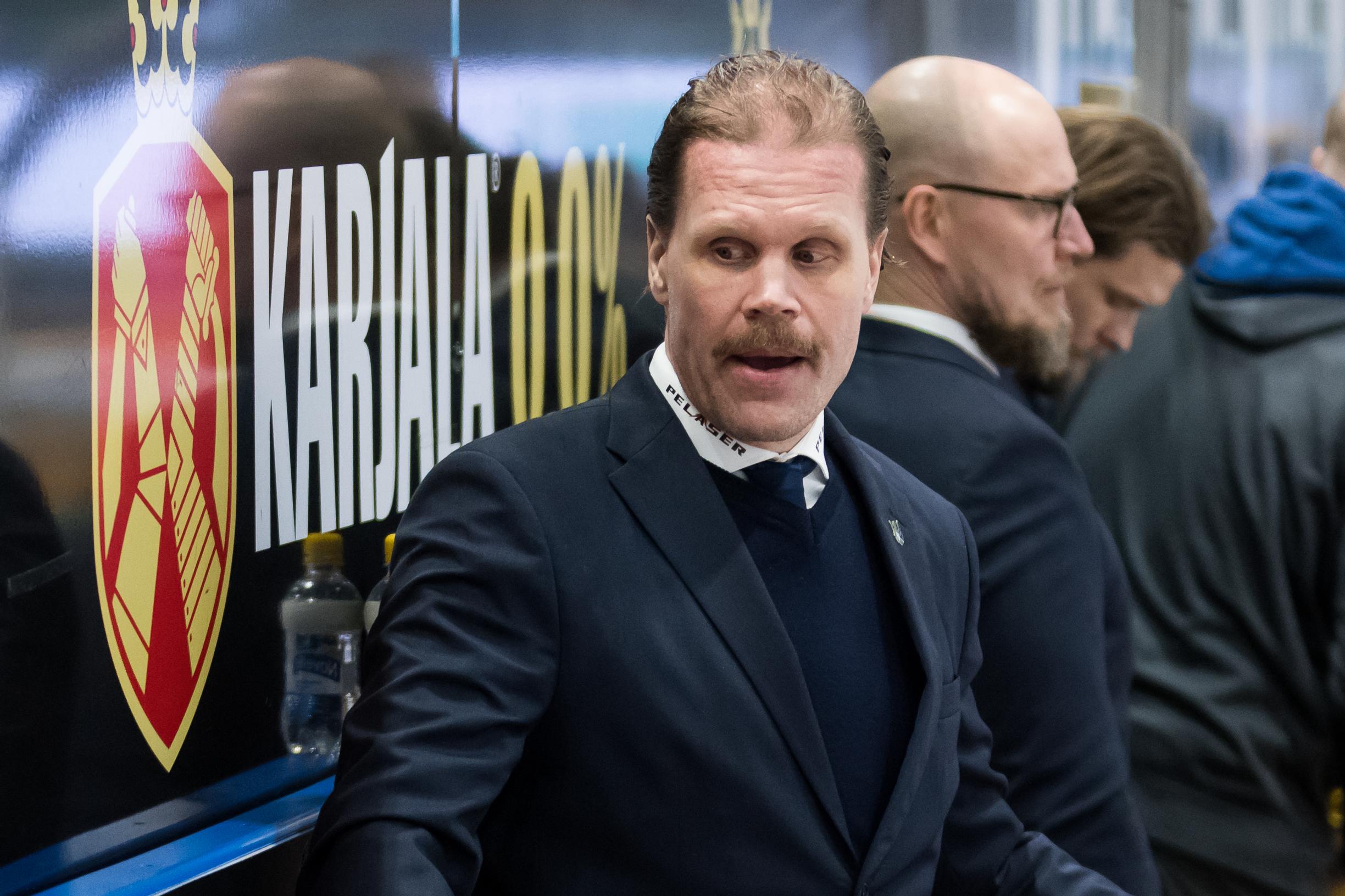 HIFK pelaa lottoa: Jokinen sisään, Peltonen ulos, muuttuuko mikään? – Petteri Sihvonen antaa korville: "Ei ole ainuttakaan pudotuspelisarjaa valmentajana voittanut!"