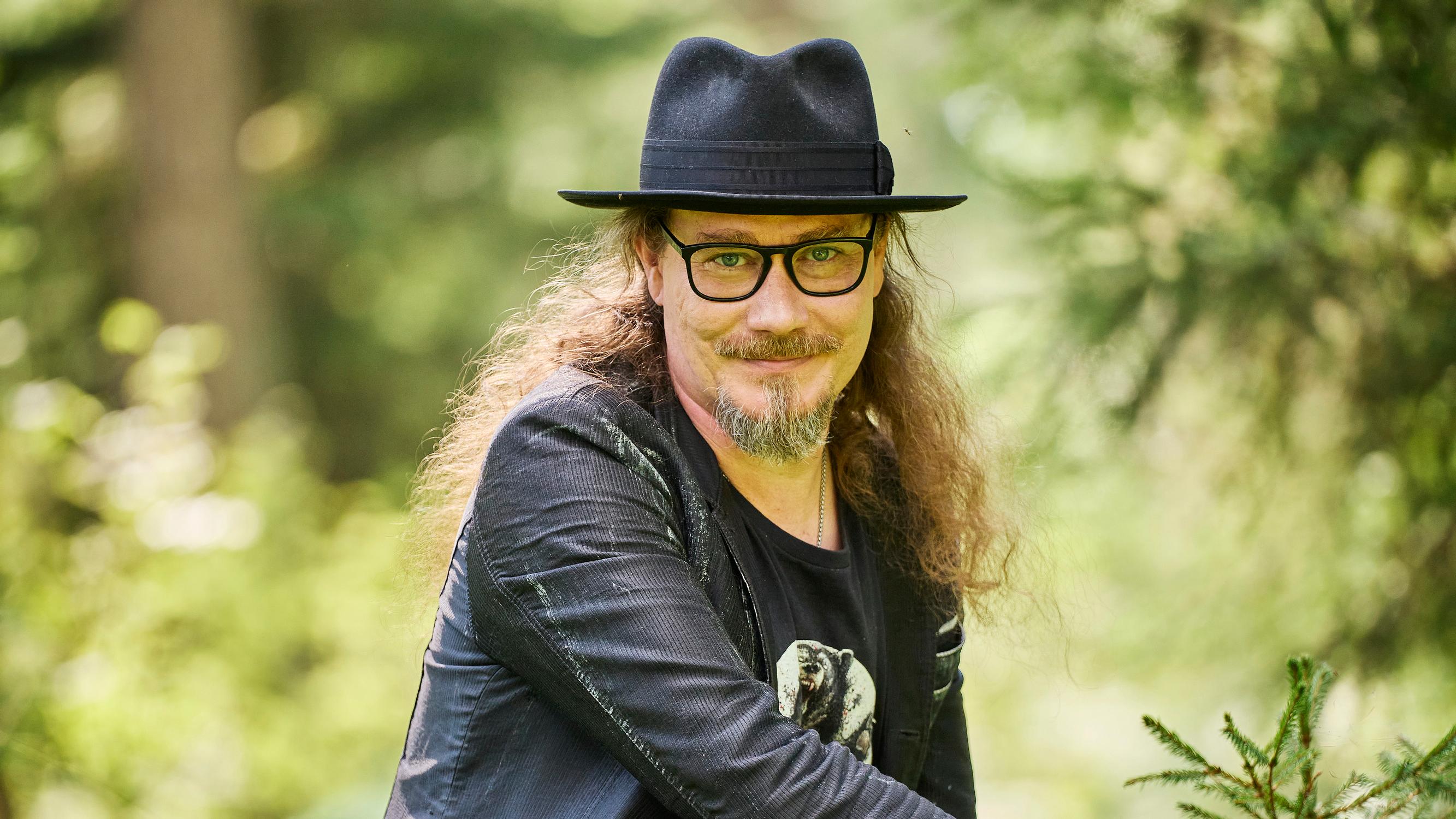 Nightwish vetäytyy keikkalavoilta ”Hengähdetään nyt tovi ja lähdetään sitten tuumimaan tulevaisuutta puhtaalta pöydältä”