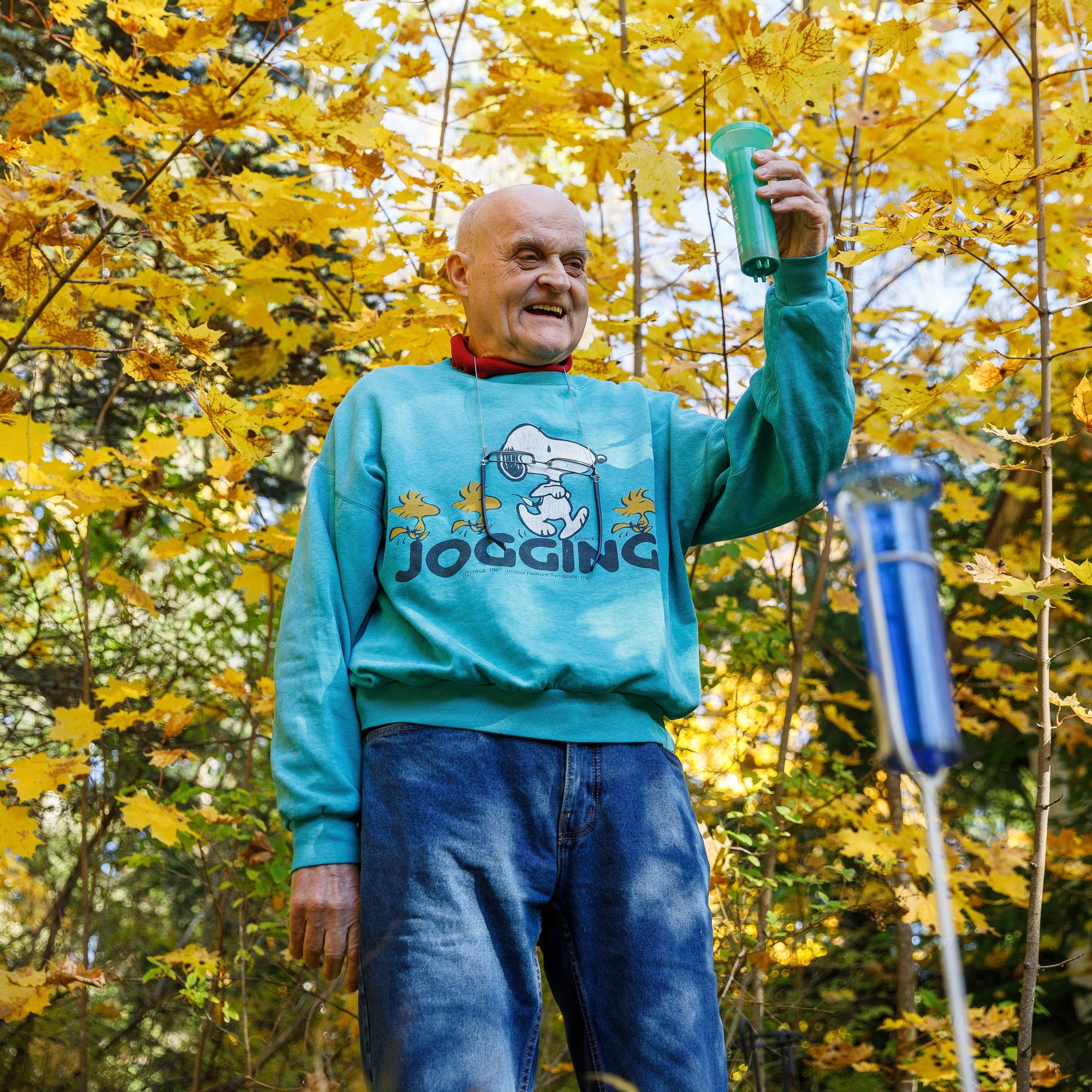 Luonnon tarkkailusta tuli elämäntapa: Juha Nikulainen on kirjannut vihkoihin Mänttä-Vilppulan sään vuodesta 1981