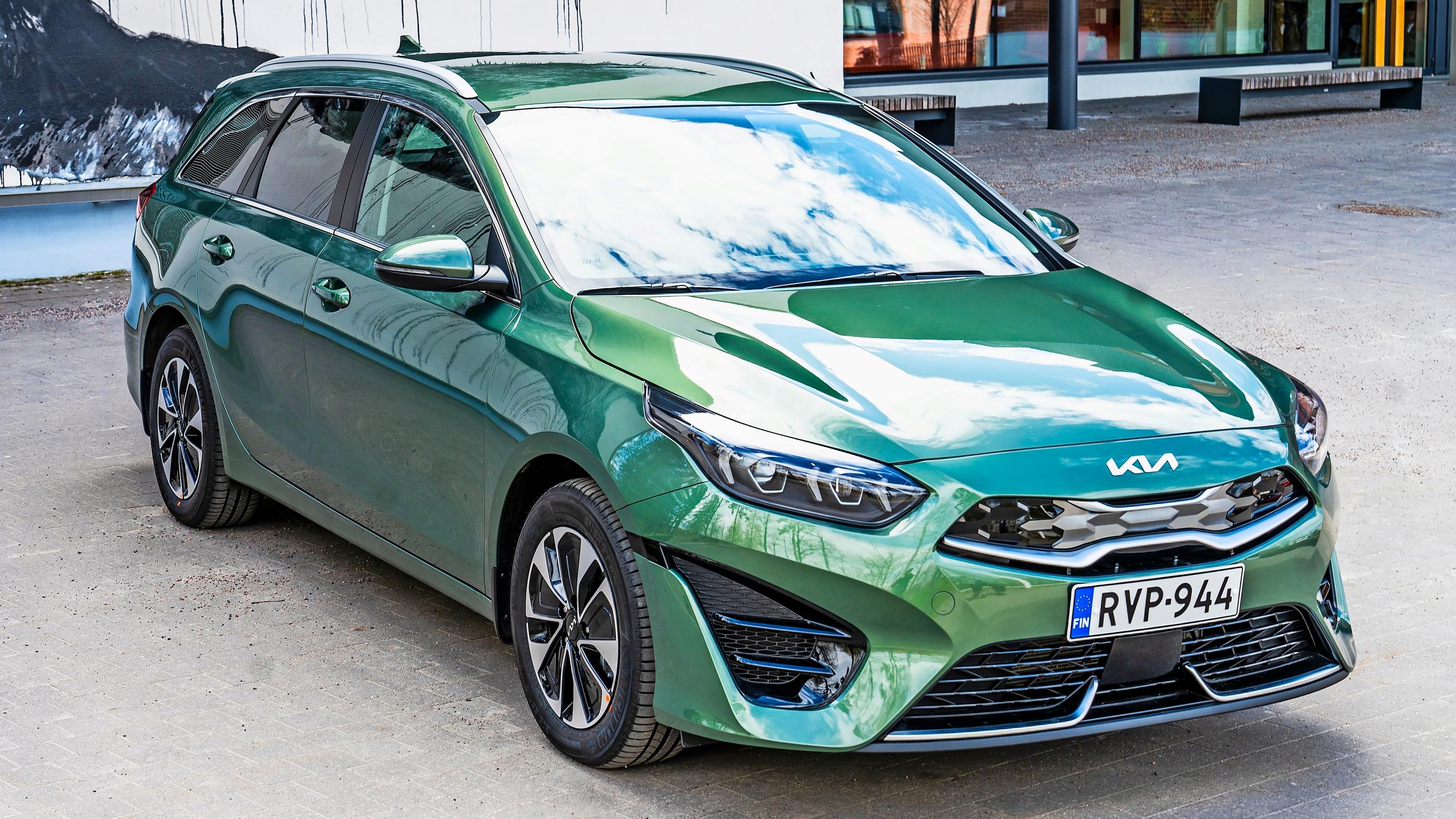 Oikkunsa kullakin – Kia Ceed pärjää hintakilpailussa, mutta vaatii kärsivällisyyttä