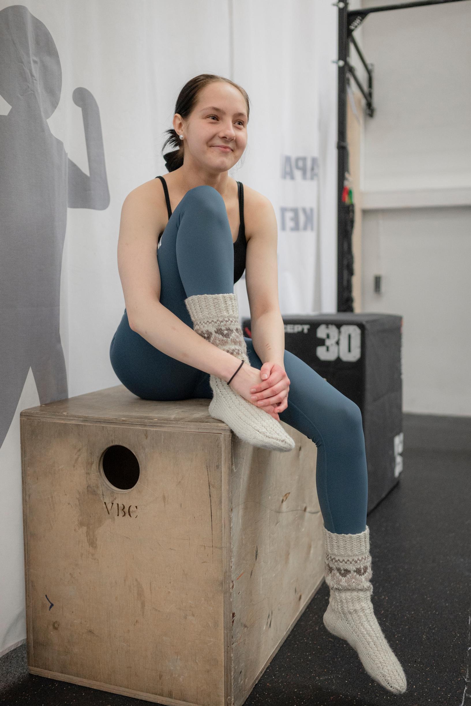 Kemijärveläinen crossfit-harrastaja Alisa Karppinen suunnittelee muuttavansa Ouluun ensi syksynä ja jatkavansa crossfitin harrastamista siellä.