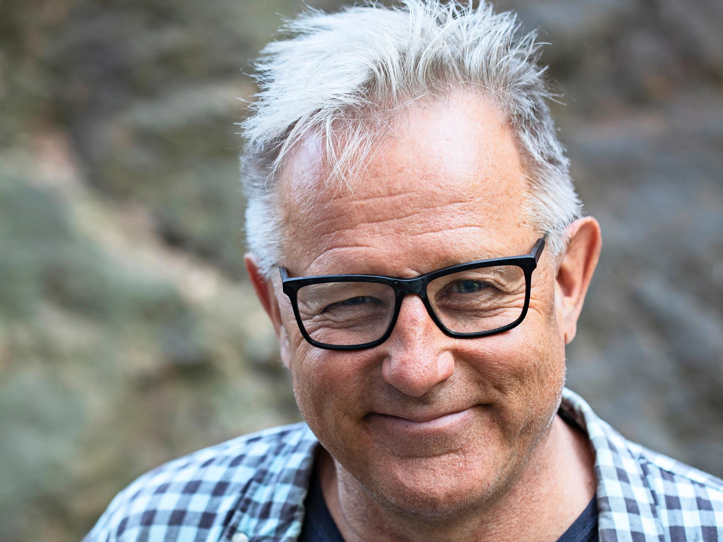 Kirjailija Reijo Mäki ei käytä sosiaalista mediaa tai vastaa yleensä puheluihin: ”Minulla ei ole pyrkyä olla koko kansan rakastama”