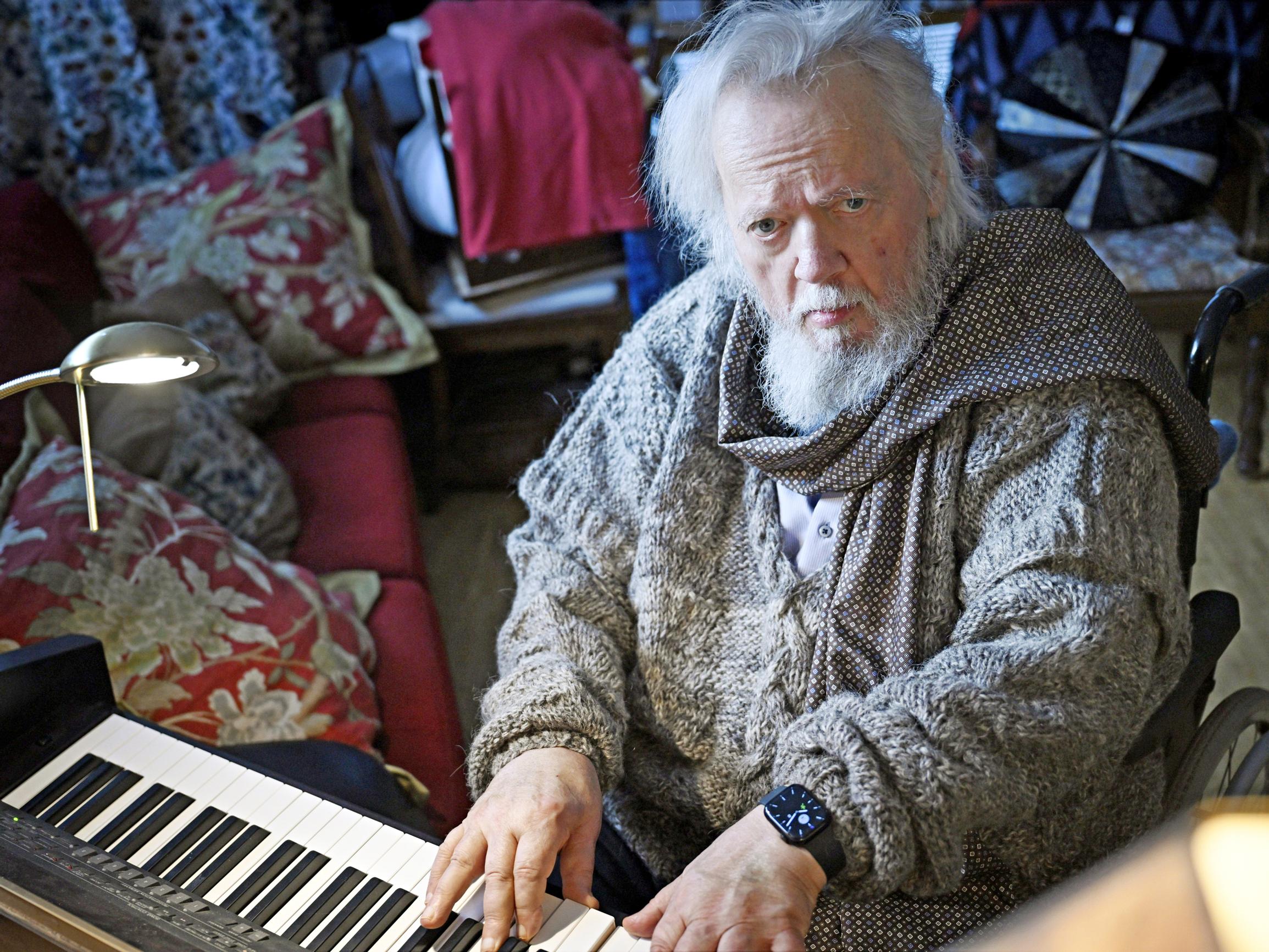 Säveltäjä, kapellimestari Leif Segerstam: ”Kateellisena katson, kun joku itseäni lahjattomampi musiikintekijä saa kunnian asiasta, joka kuuluisi minulle”