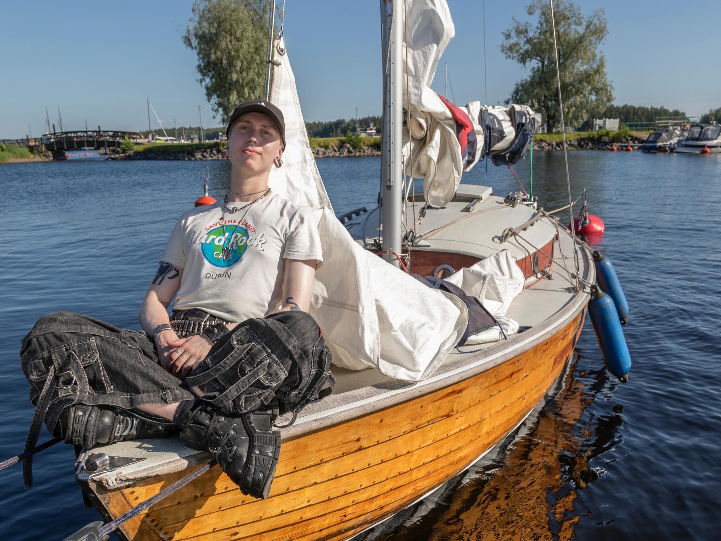 Savonlinna tuo Liljalle, Väinölle ja Elinalle turvaa ja turvattomuutta – ”Viimeiseen asti mietin, että lähtisin muualle, mutta päädyin jäämään”