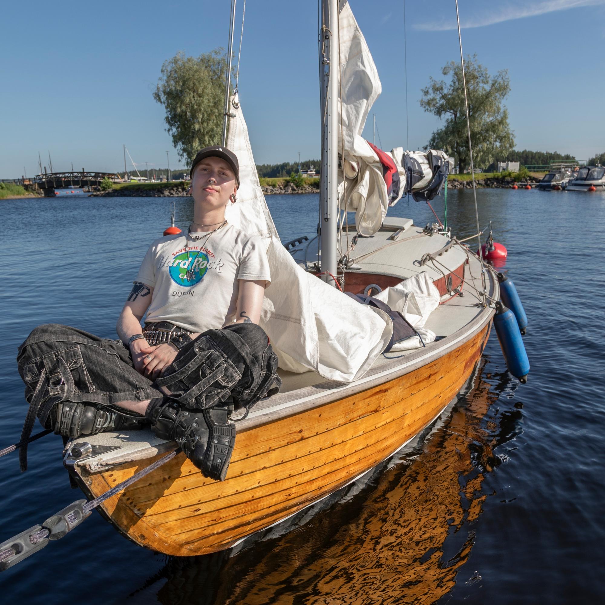 Savonlinna tuo Liljalle, Väinölle ja Elinalle turvaa ja turvattomuutta – ”Viimeiseen asti mietin, että lähtisin muualle, mutta päädyin jäämään”
