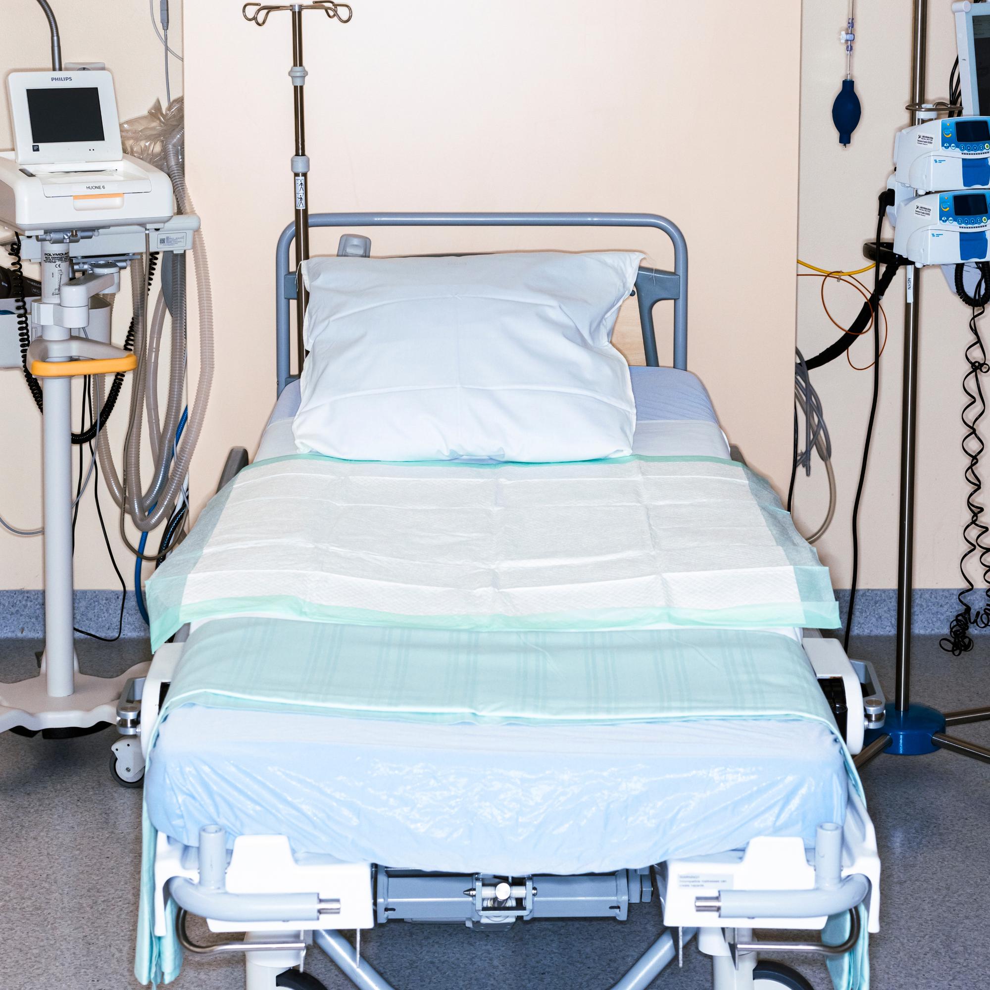  Vaula Helinin synnytys oli hirveä ja toisenlaisissa oloissa hän olisi kuollut, mutta ”synnytysväkivaltaa” hän ei kokenut – Miksi jotkut muut kokevat?