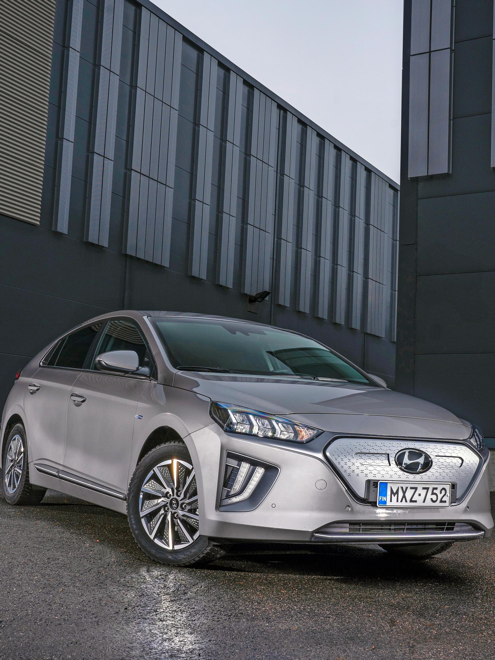 Käytetty sähköauto: Hyundai Ioniq Electric vm. 2017–2022 – Niukasti kuluttava kaupunkiauto 