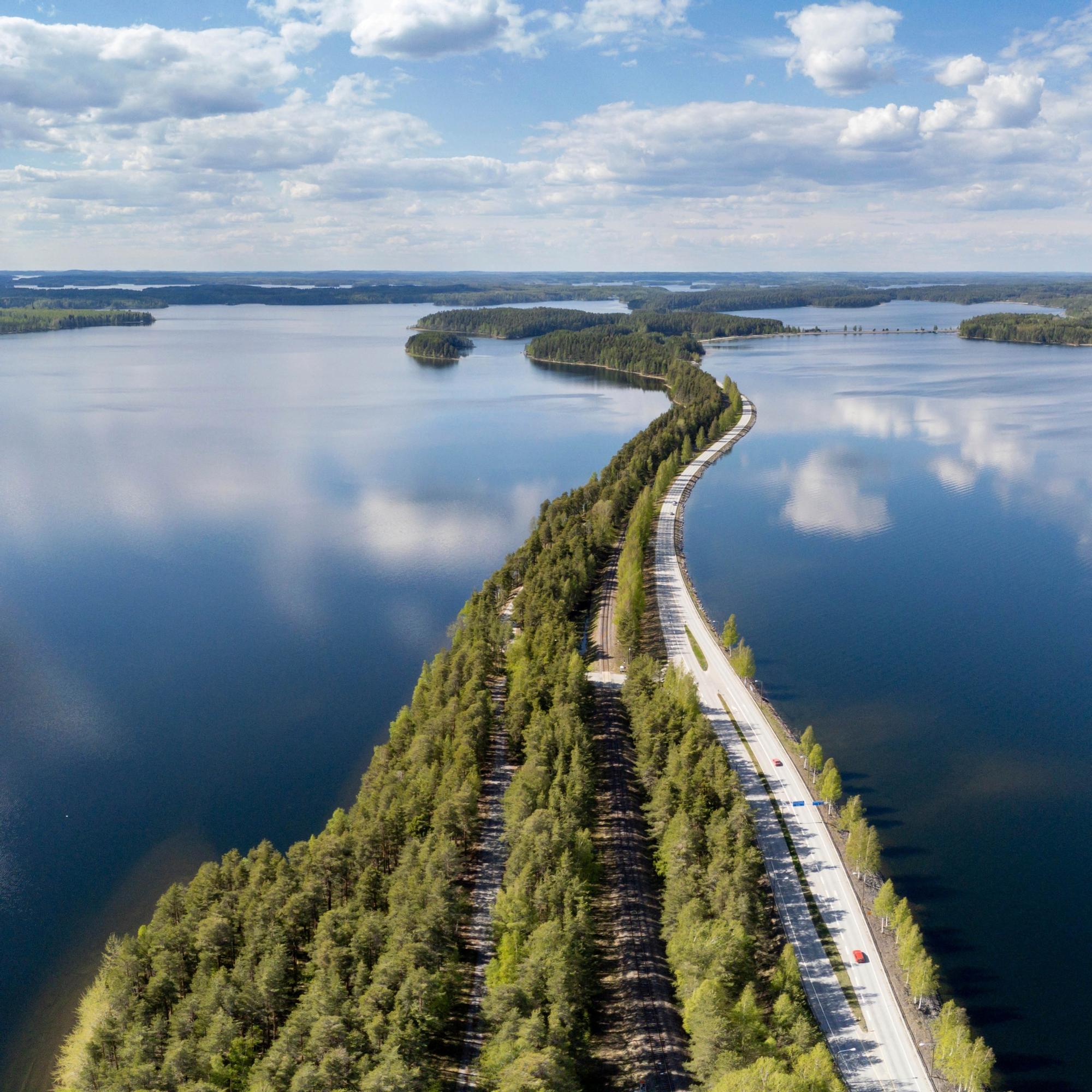 Suomen hienoimmat tiet: Punkaharjun Harjutie kannattaa käydä ajamassa edes kerran elämässään