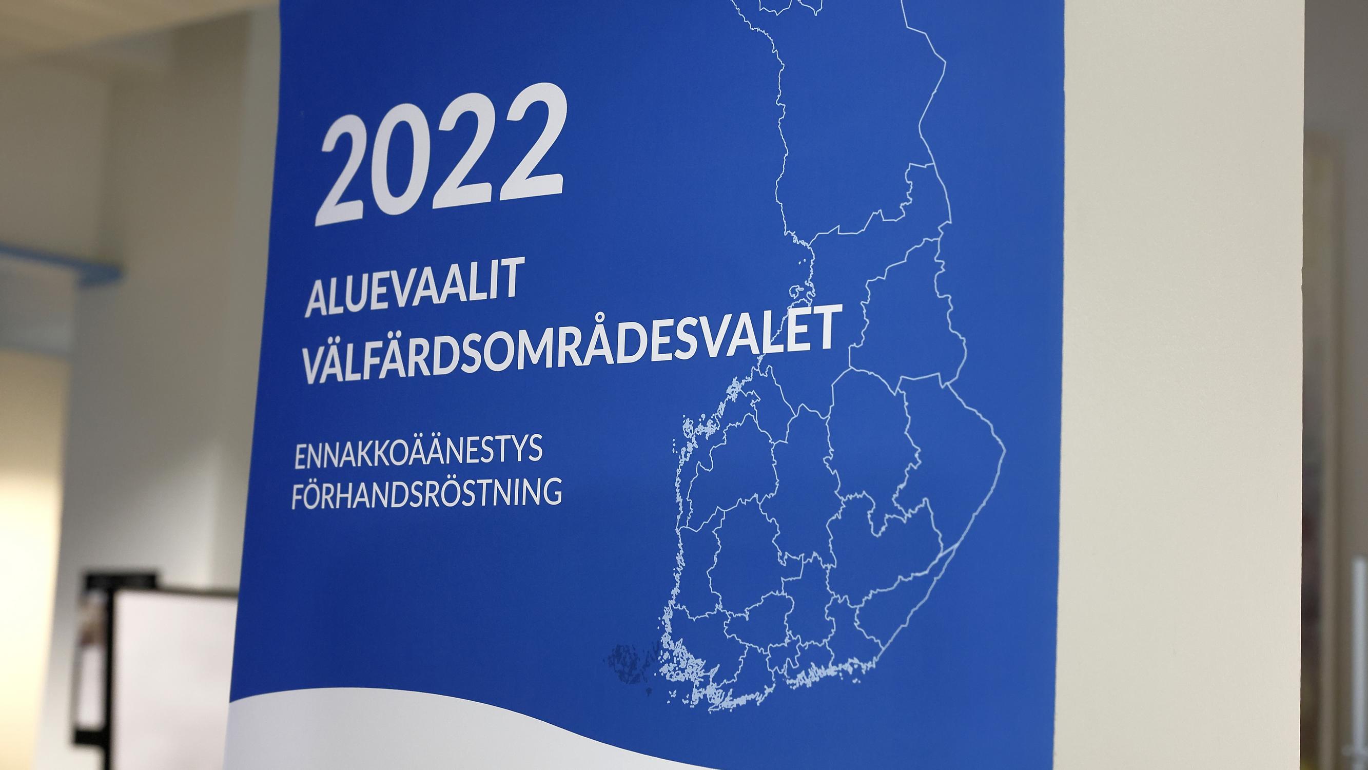 Mikä aluevaalien jälkeen muuttuu? Sosiaali- ja terveysalan työvoimapula pahenee – johtaako se alueiden palkkakilpailuun? 