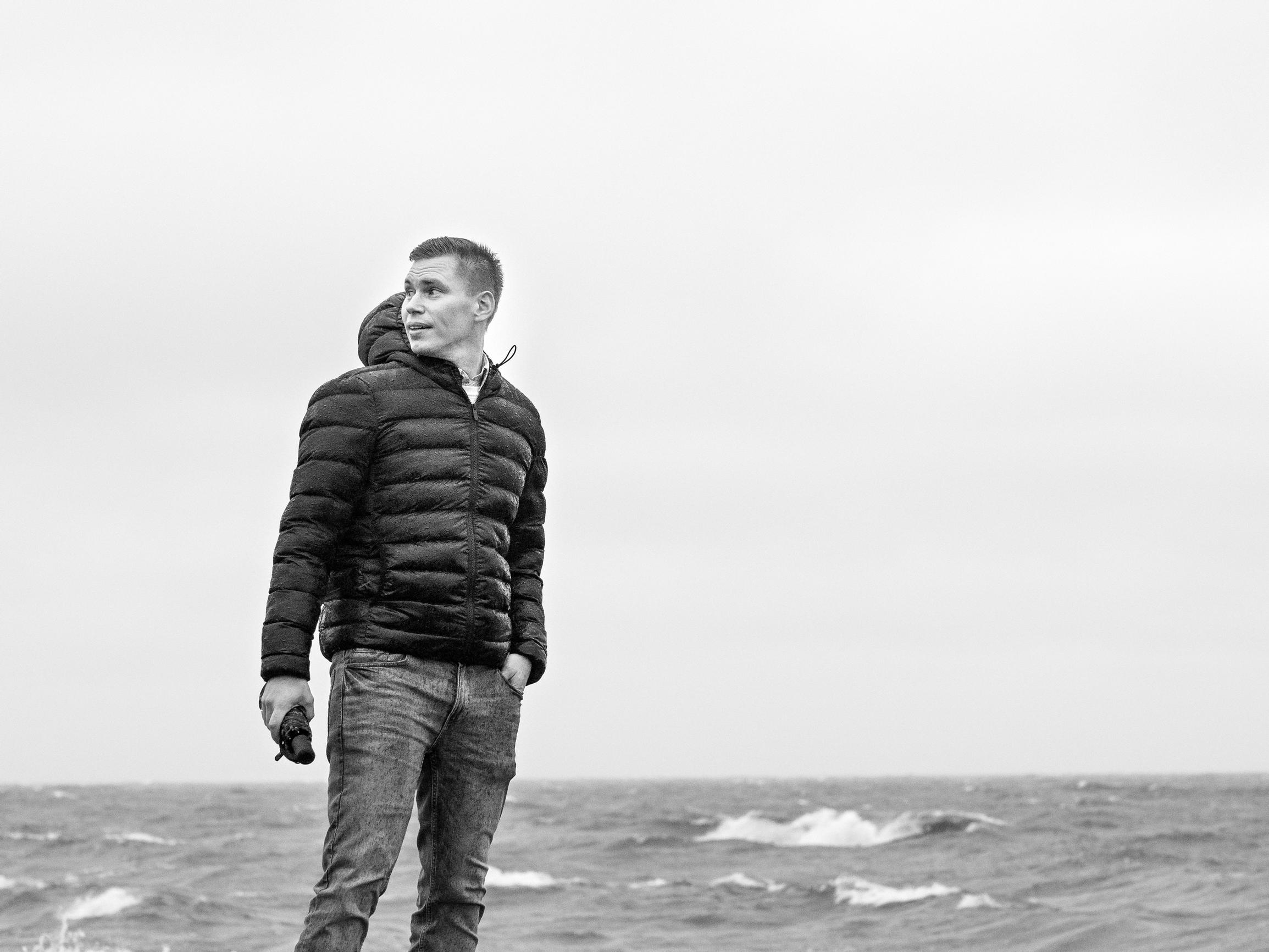 Dekkaristi Arttu Tuominen pelkäsi unohtavansa lapset päiväkotiin: "Kerran ajoin jo tyhjällä autolla pihaan"