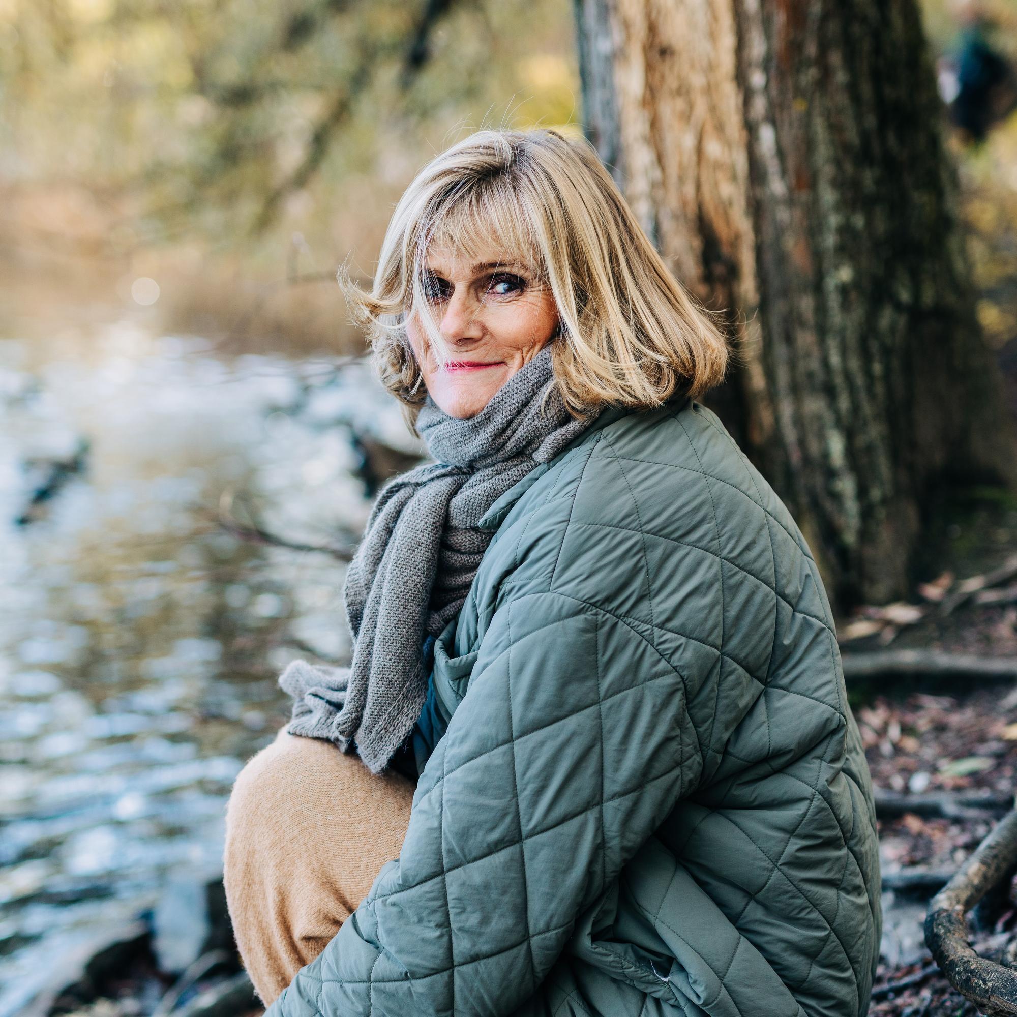 Kuolindoula Jessika Luther tukee kuolevia ja ihmettelee suomalaisten hyssyttelyä: "Puhuminen on paras lääke kuolemanpelkoon"