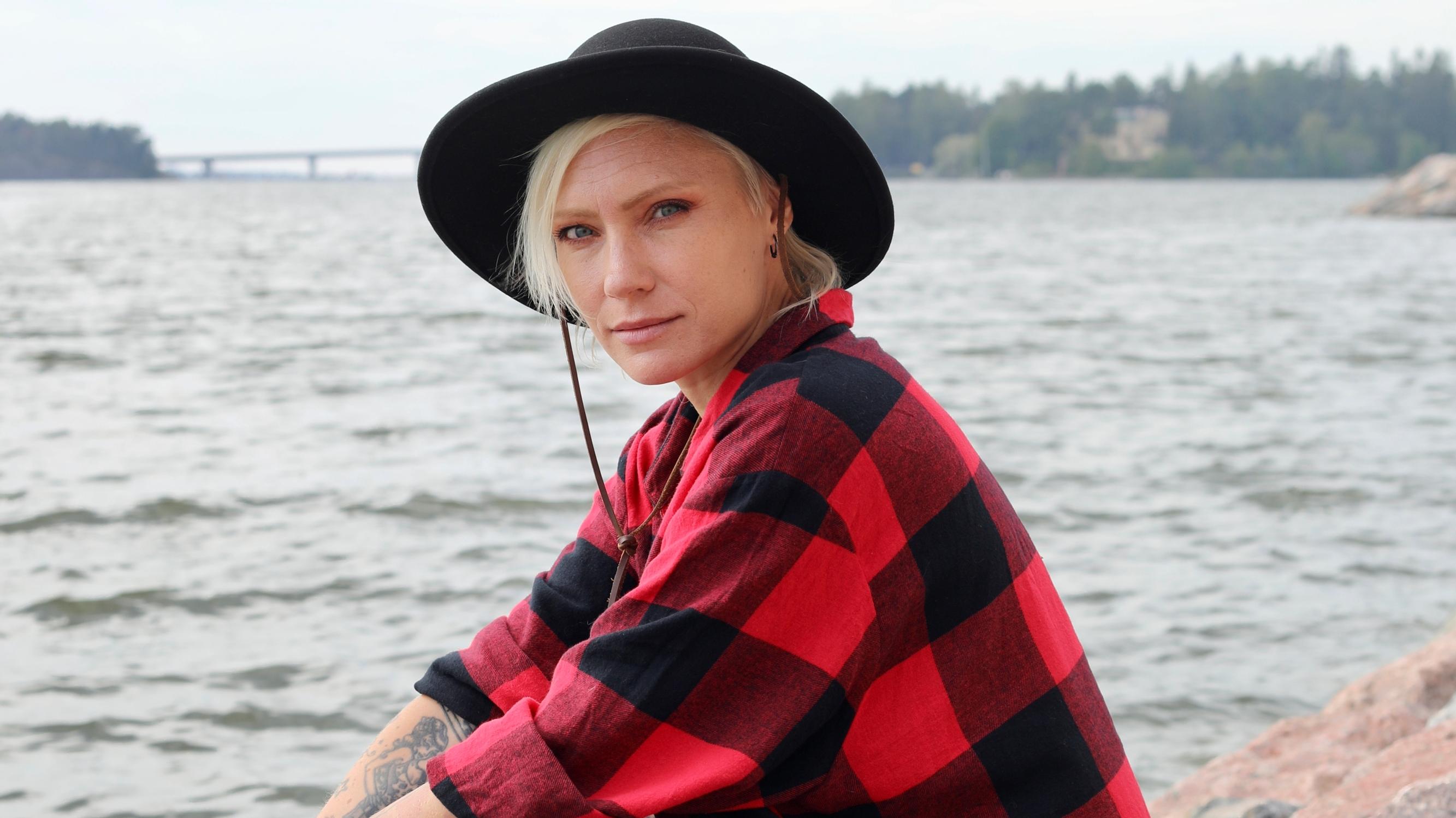 Emppu Suhonen on The Rasmuksen kitaristi, ultrajuoksija ja erityisopettaja: ”Minulla on liikaa energiaa meditaatioon”