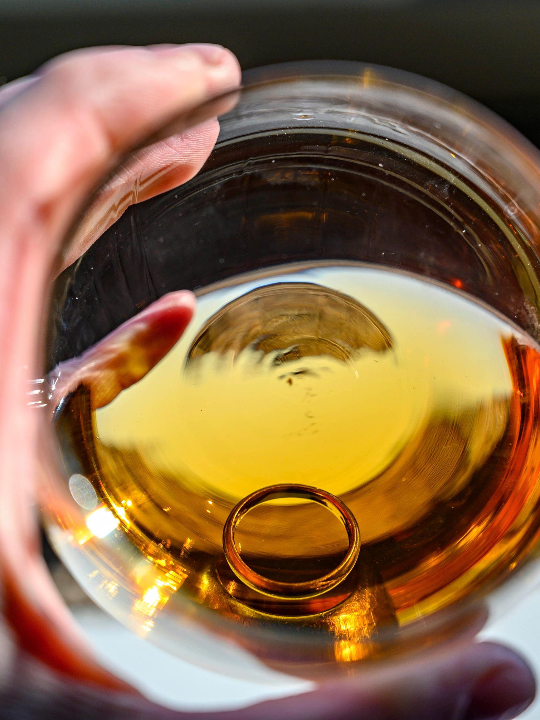Missä Suomen kunnassa myydään eniten alkoholia asukasta kohden laskettuna?