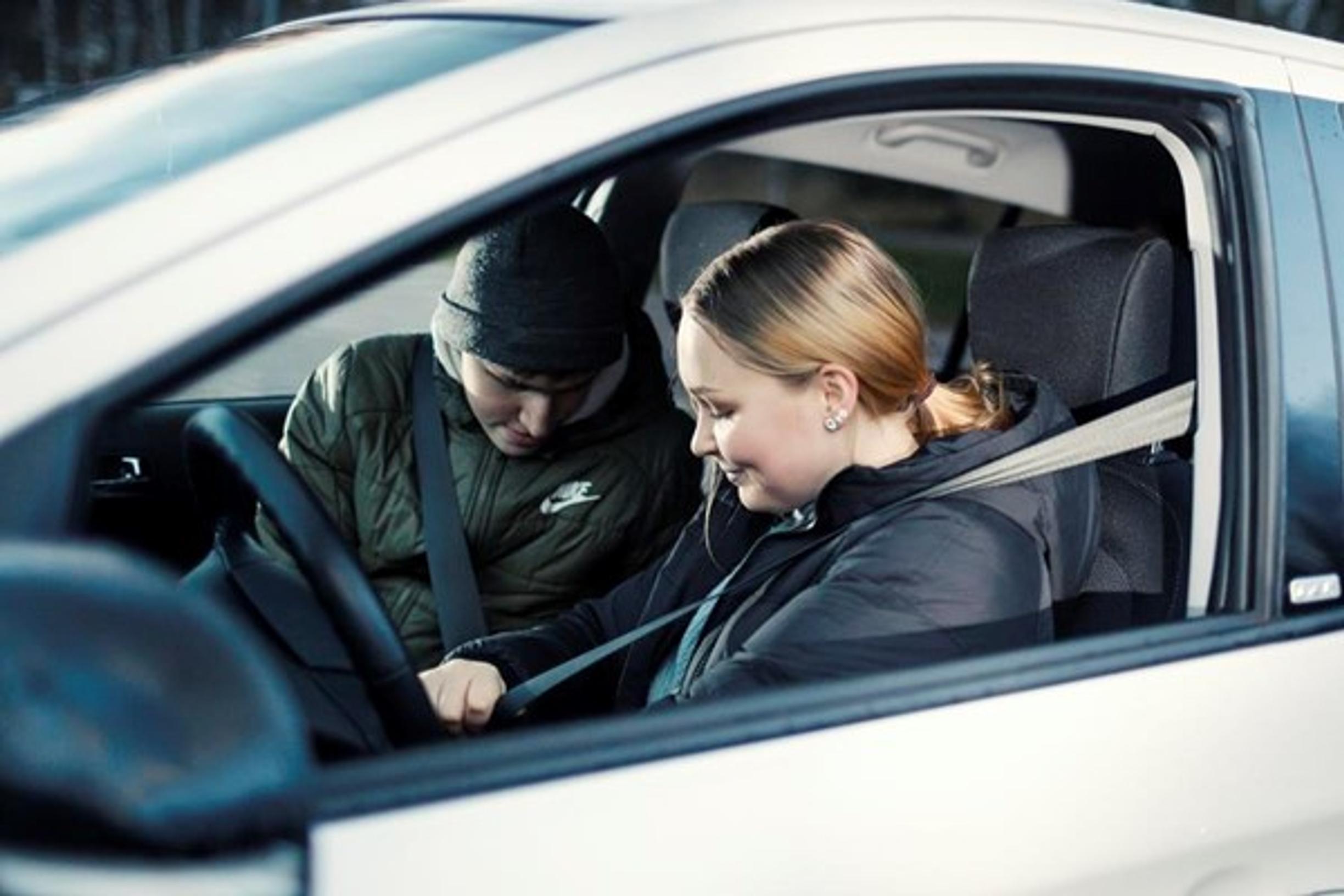 Tutkimus: Nuoret autoilevat entistä enemmän