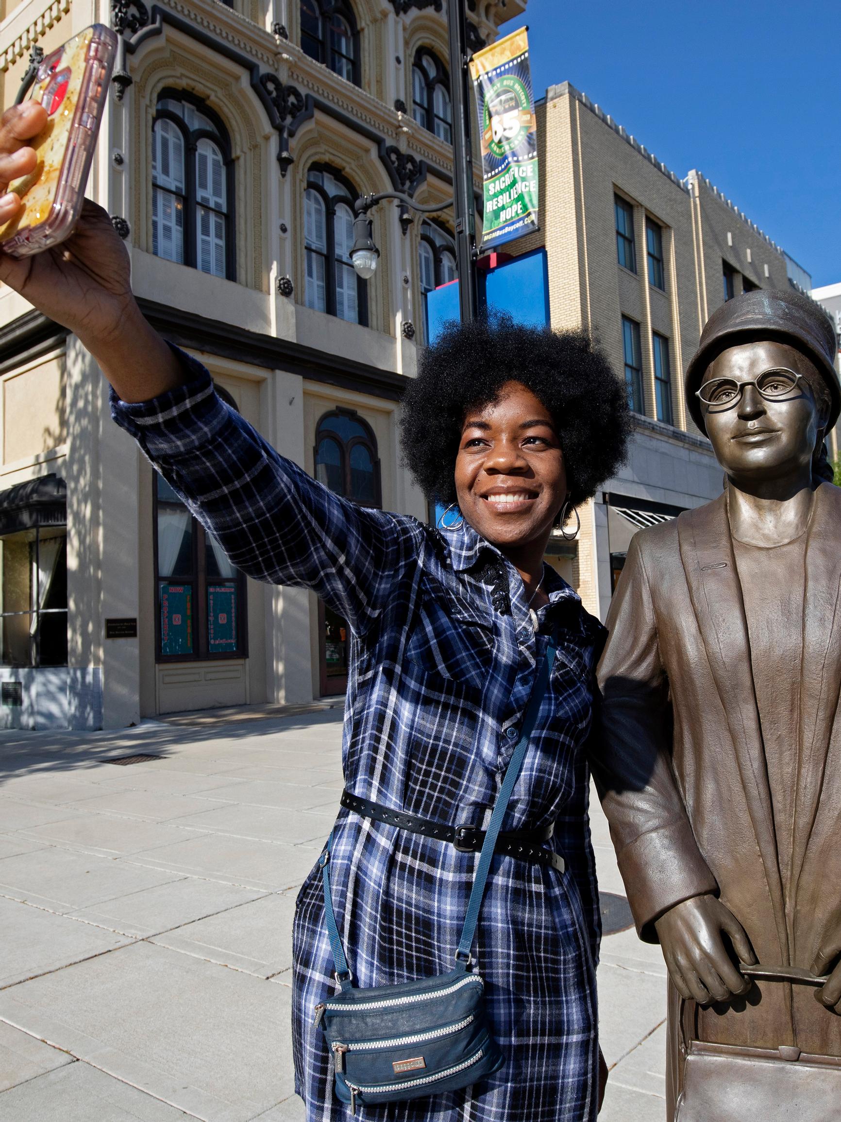 Tulossa Mondossa: kävimme Alabamassa, ja matka toi kiehtovasti eteen asiat, joita moni rakastaa Yhdysvalloissa