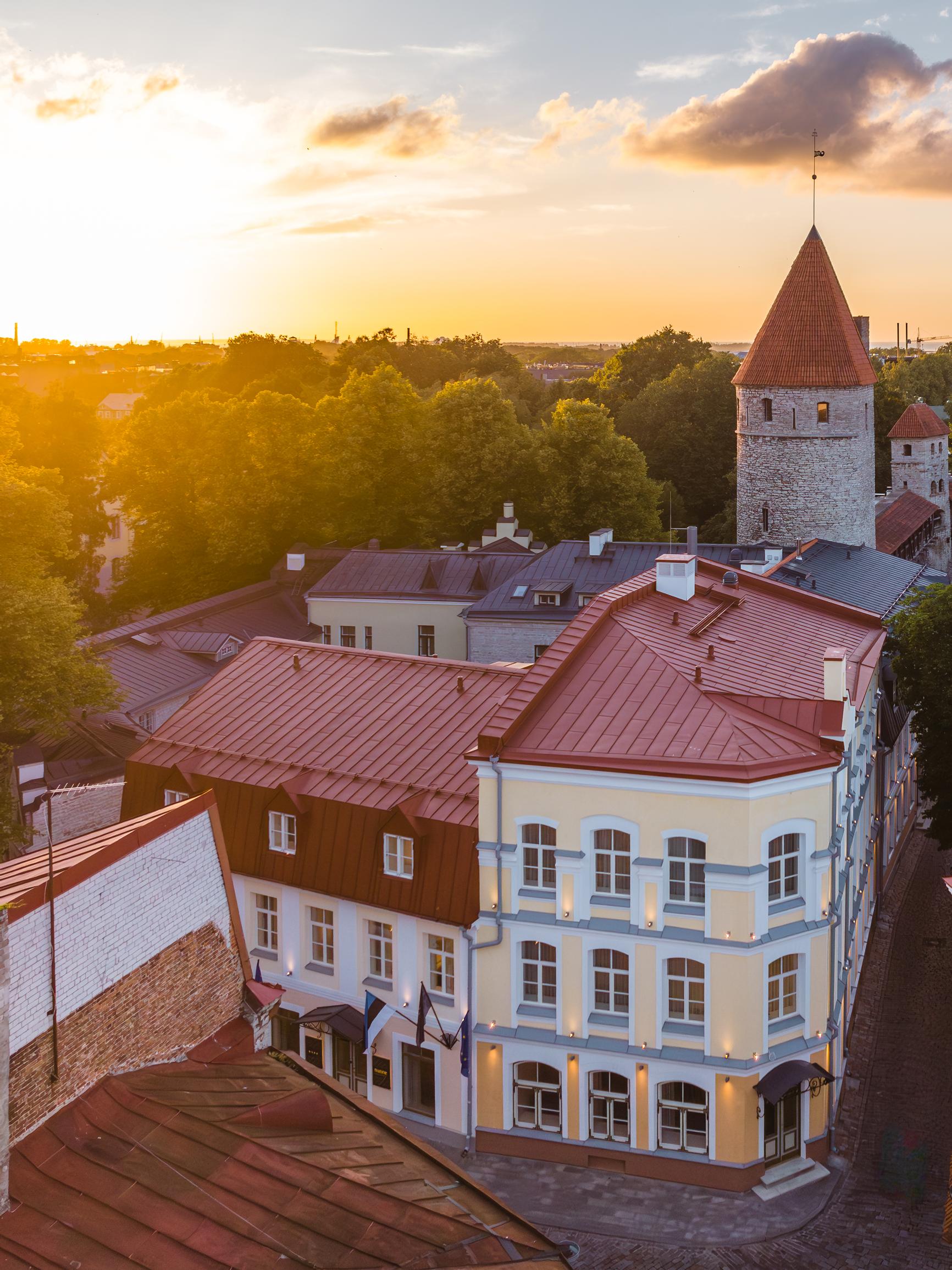 Uutta Tallinnan majoituksissa: Mondo testasi hurmaavan boutiquehotellin ja siistin itsepalveluhotellin 