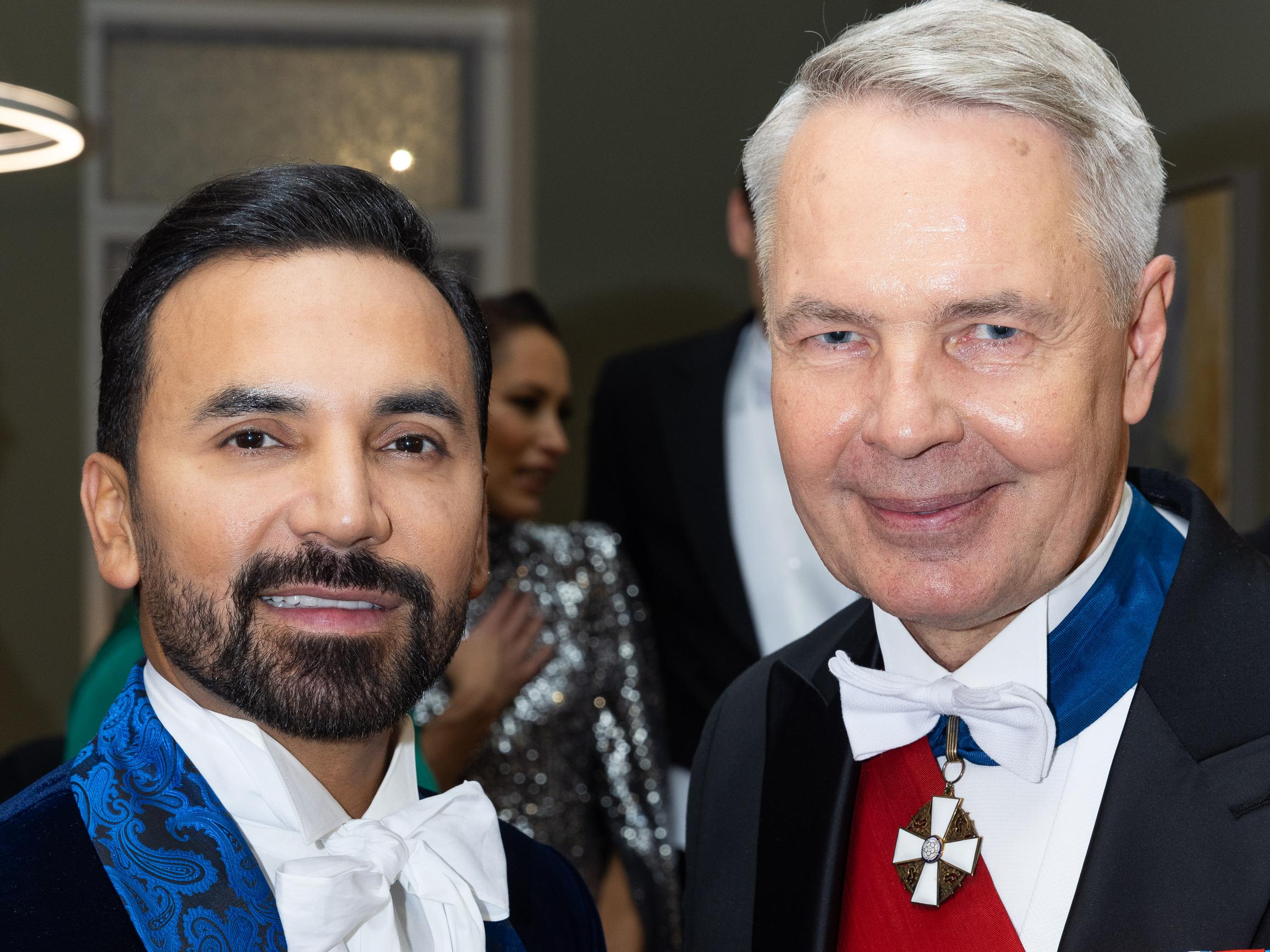 Kun Antonio Flores palaa lapsuudenkotiinsa Ecuadoriin hän huomaa suomalaistuneensa : ”Äiti tulee ovelle, että onko jokin hätänä”