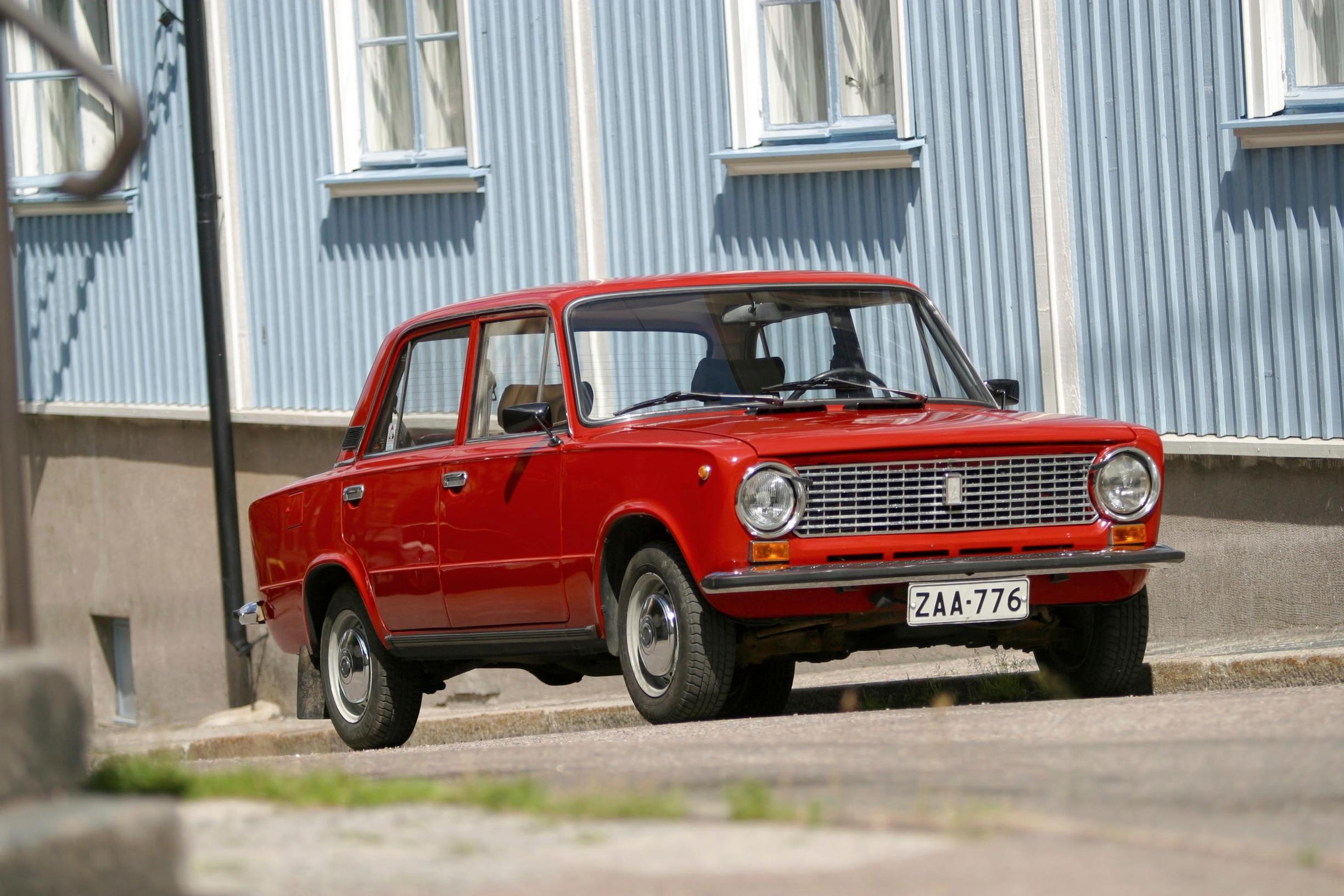 Lada 1200 L