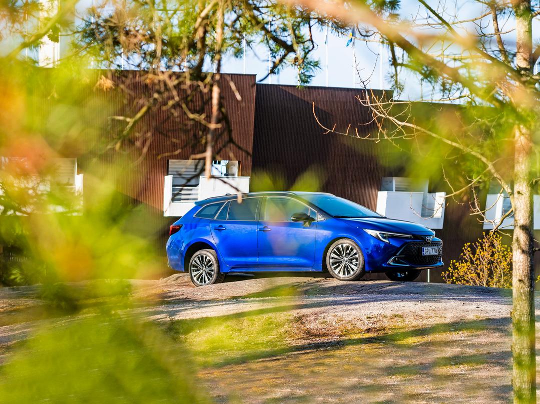 Koeajo | Toyota Corolla Touring Sports 1.8 Hybrid Style | Tuulilasi