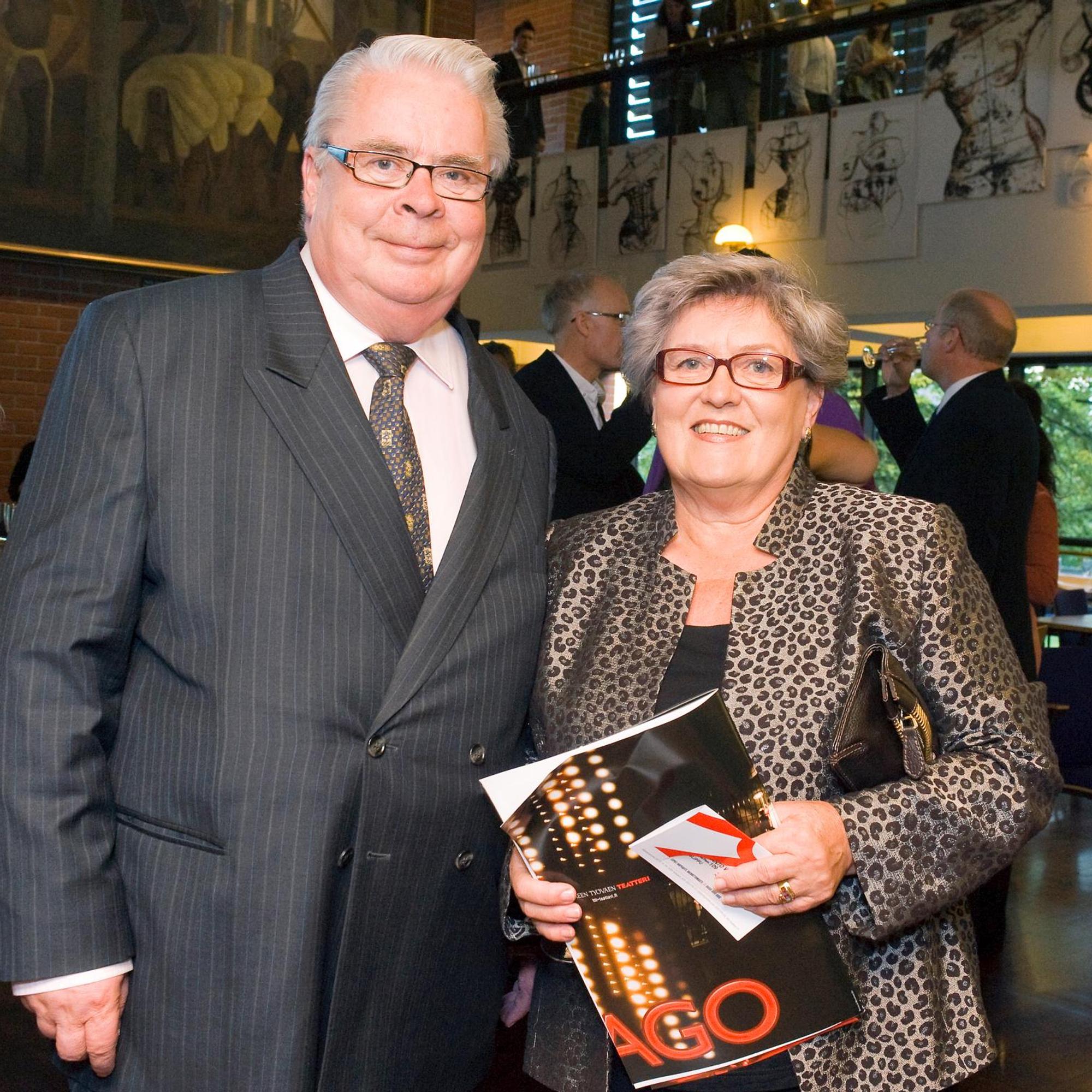 Kalervo Kummola ja suurin saavutus: Pitkä avioliitto | Apu Kalervo Kummola ja suurin saavutus: Pitkä avioliitto | Apu