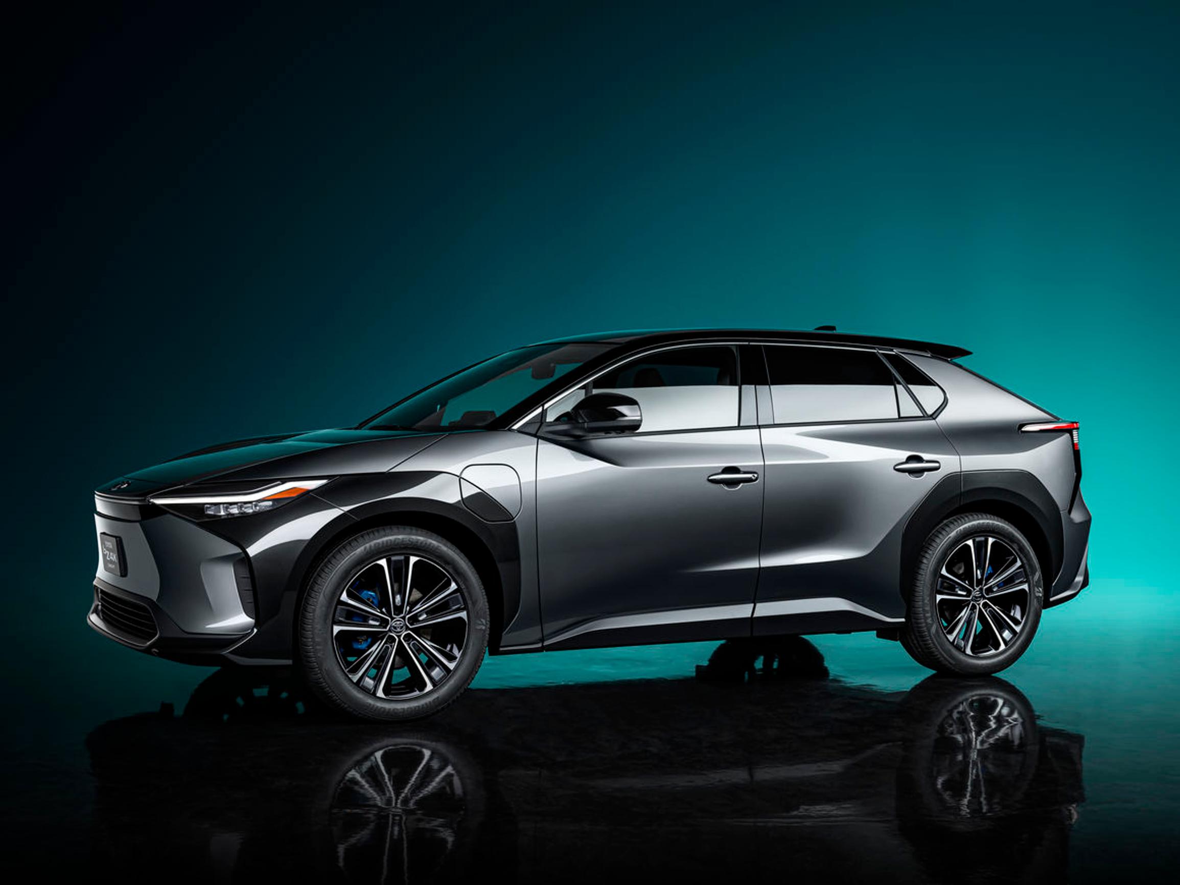 Tällainen tulee olemaan Toyotan täyssähköinen SUV - muistuttaa pitkälti Lexusta