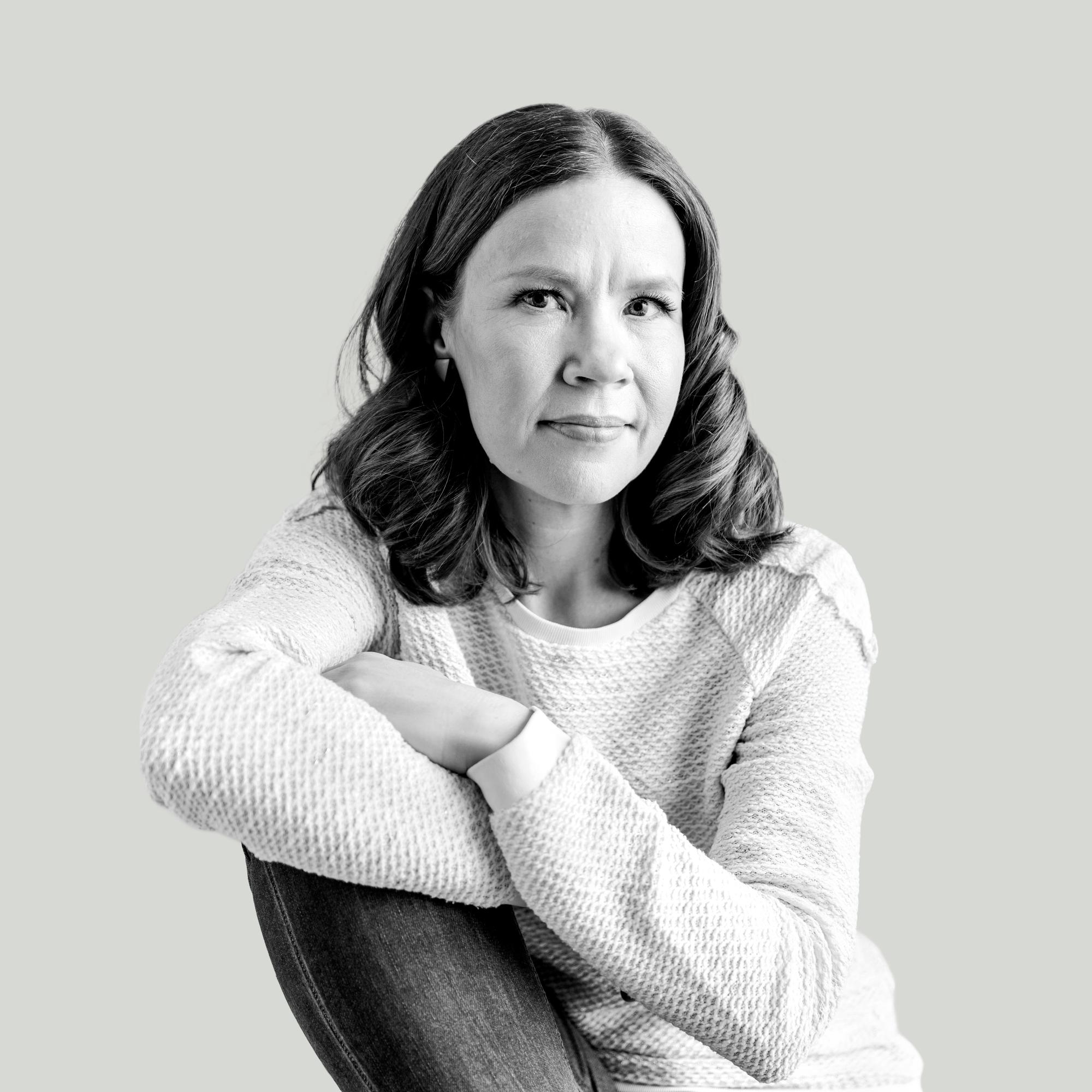 ”Nyt voi vähän nipistää” – Naisille on opetettu, että gynekologisten toimenpiteiden kuuluu sattua, ja se on käsittämätöntä