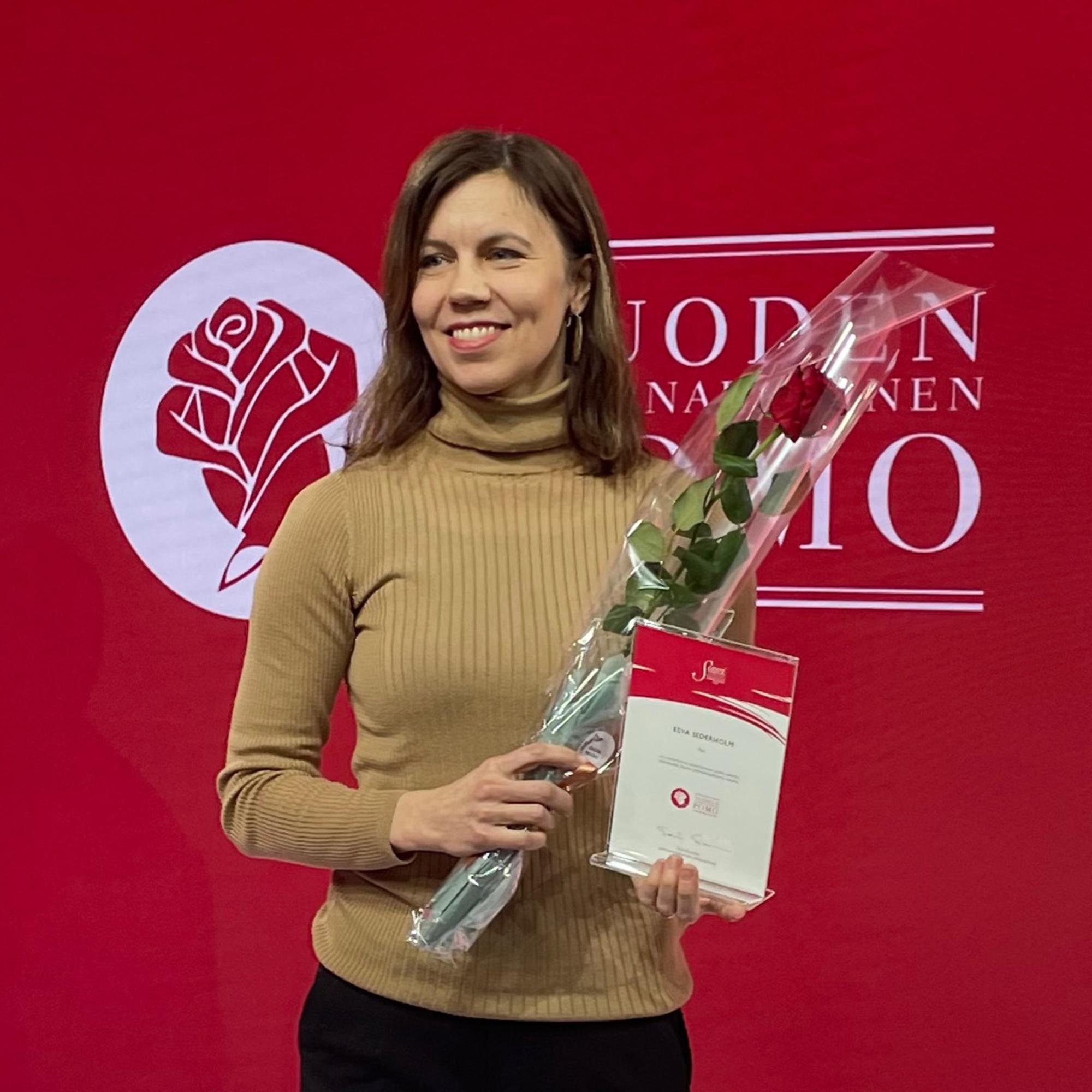 Suuren journalistipalkinnon ehdokkaat julki: Avun Eeva Sederholm ehdolla vuoden pomoksi