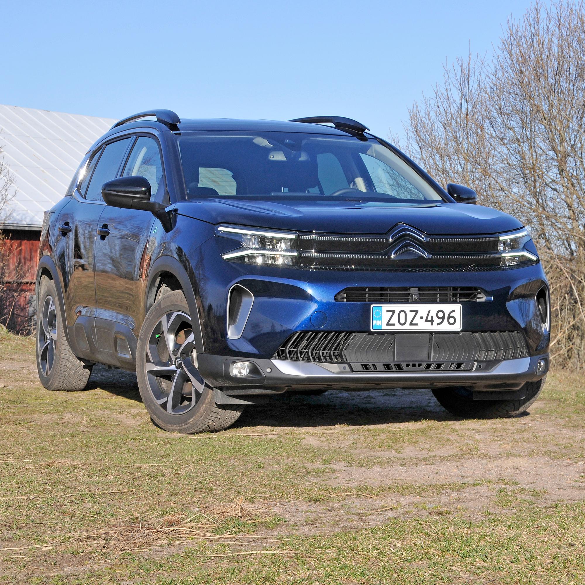 Citroën C5 Aircross vaimentaa teiden epätasaisuuksia