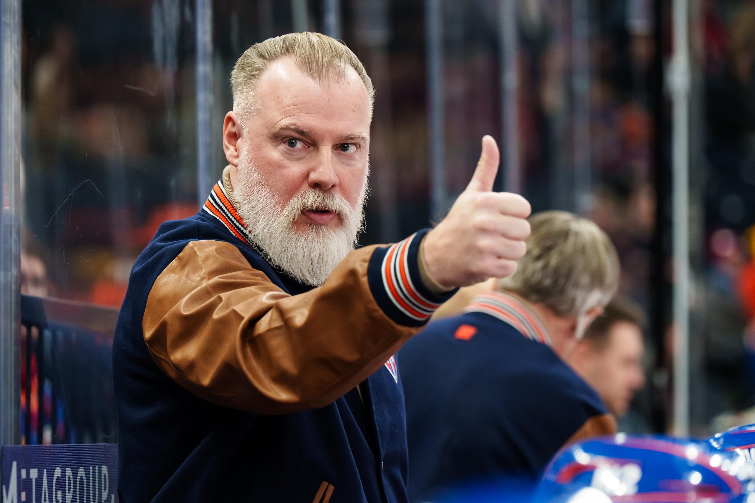 Olli Jokisen HIFK:n tuskafestivaali sai jatkoa, Tappara-luotsille kylmä kylpy – "Jokin kumma riivaa Grönborgia"