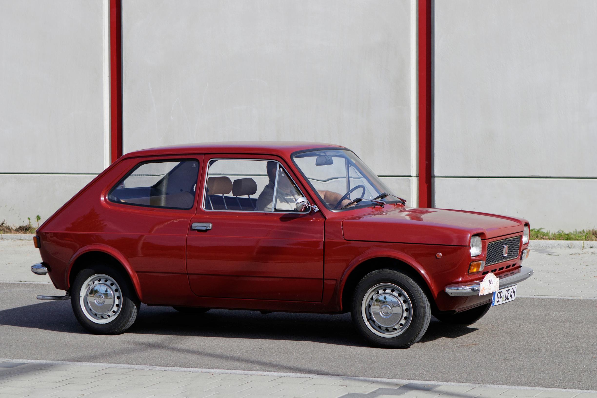 Fiat 127 esiteltiin vuonna 1971