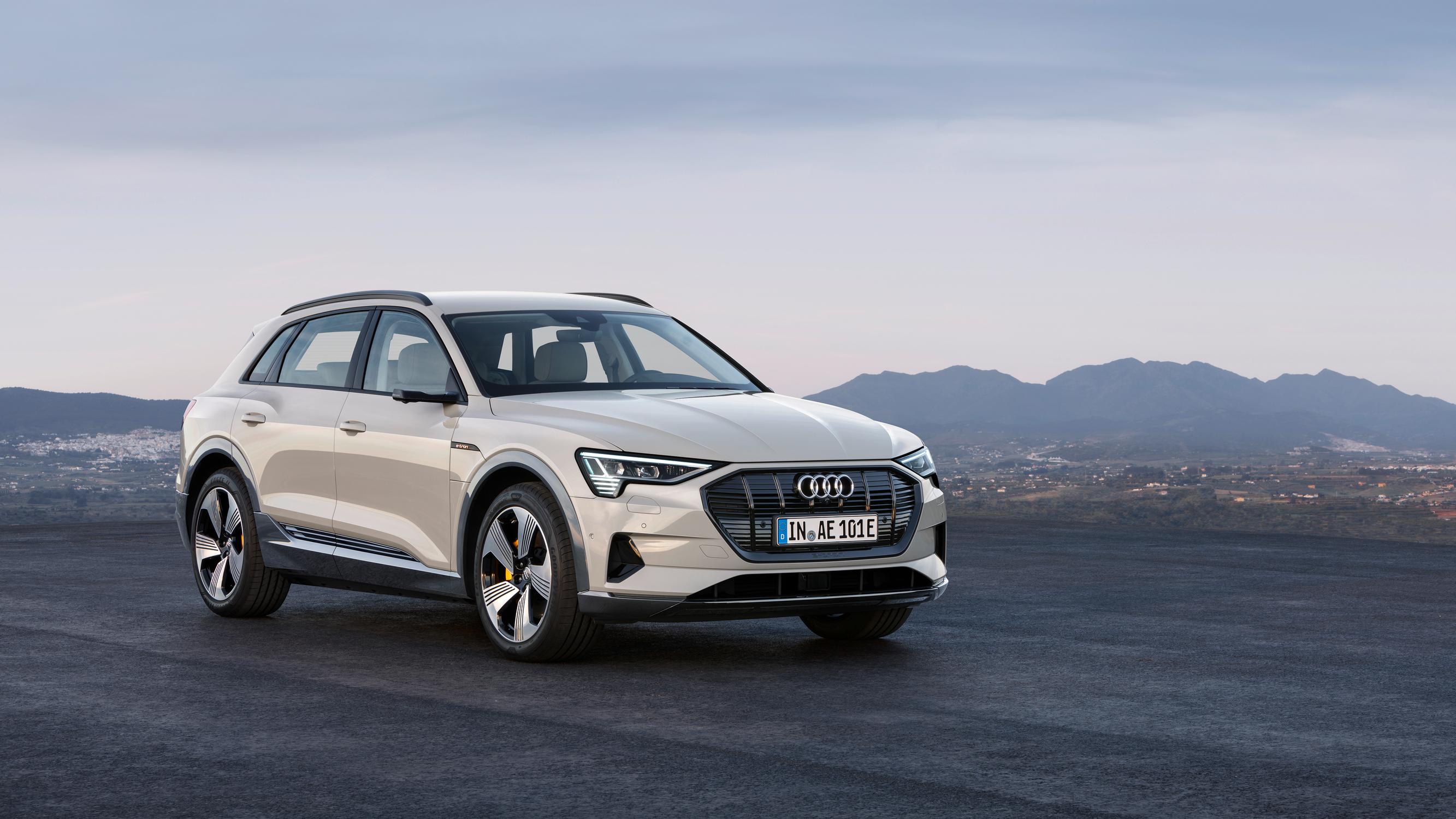 Tämä on Audin uusi sähköauto e-tron − yli 400 km toimintamatkaa 
