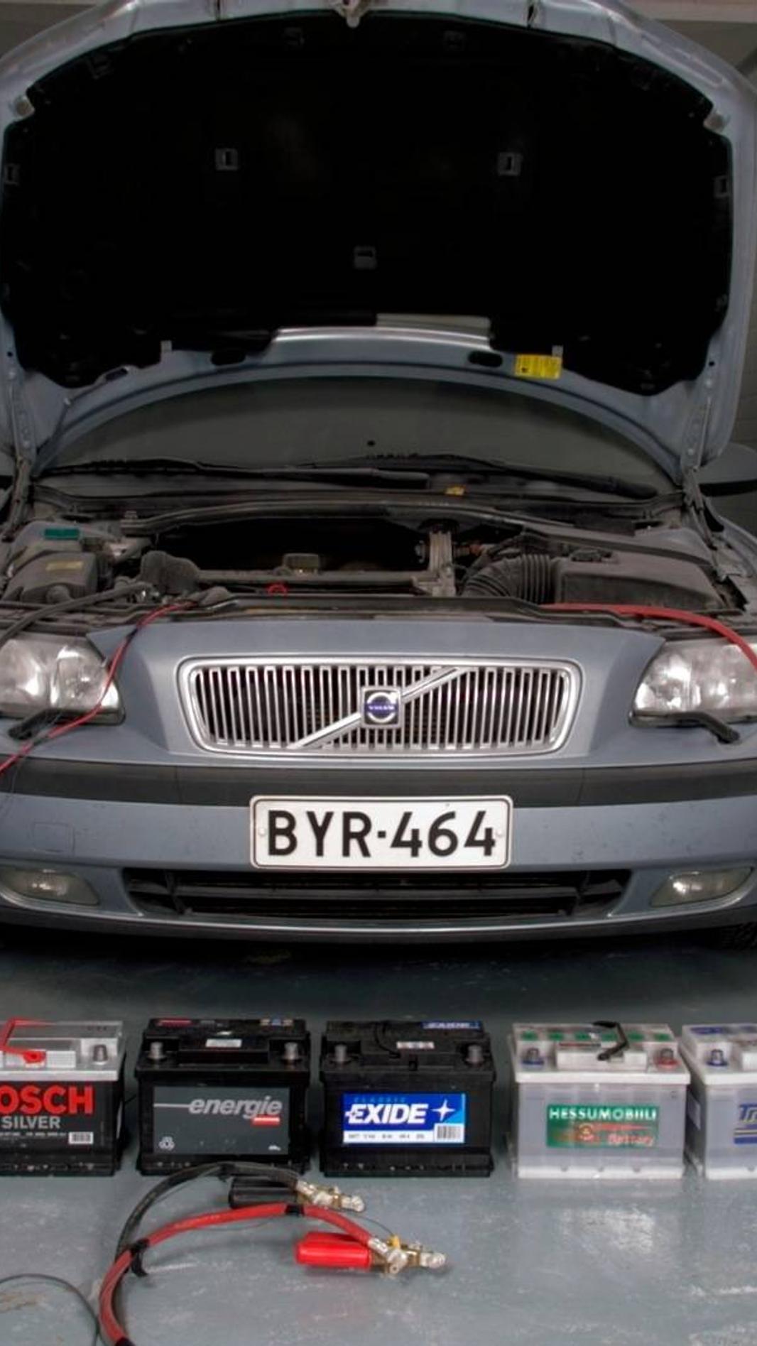 Miksi Autoni Akku Tyhjenee Yhdessa Yossa Tuulilasi