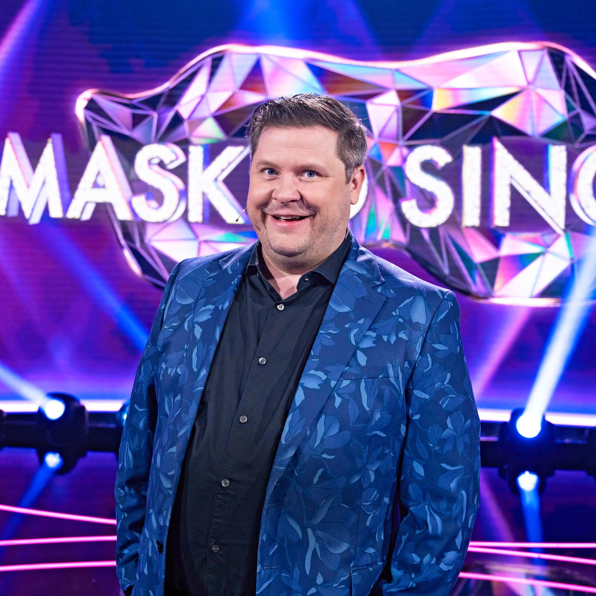 Janne Kataja sanoo olevansa perheensä ainoa hihhuli – ”Rakastan tutkia erilaisia uskontoja ja uskonkäsityksiä”